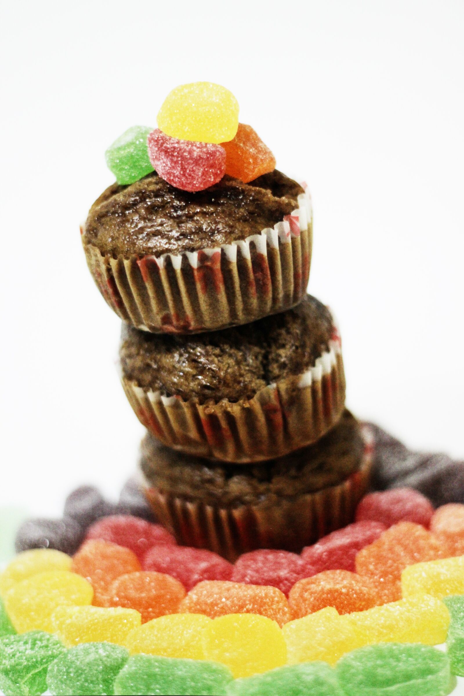 Canon EOS 600D (Rebel EOS T3i / EOS Kiss X5) + Canon EF 50mm F1.8 II sample photo. Chocolate, sweet, food photography