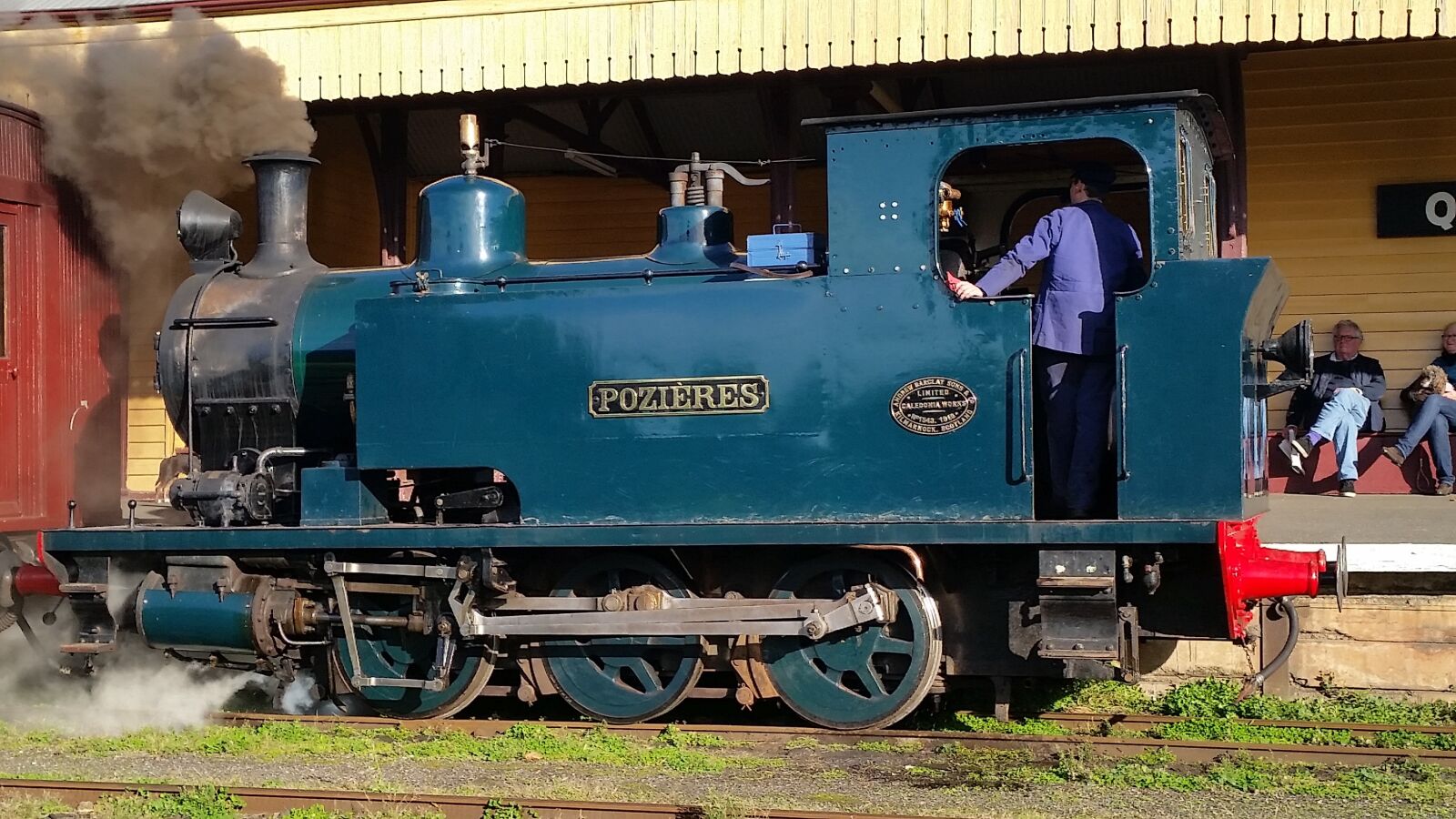 Samsung Galaxy S5 sample photo. Train, steam, locomotive photography