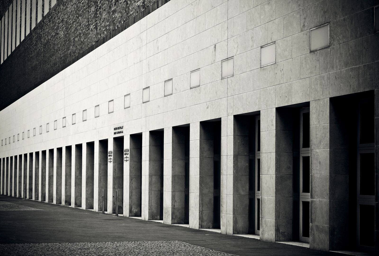 Olympus OM-D E-M10 sample photo. Architecture, facade, building photography