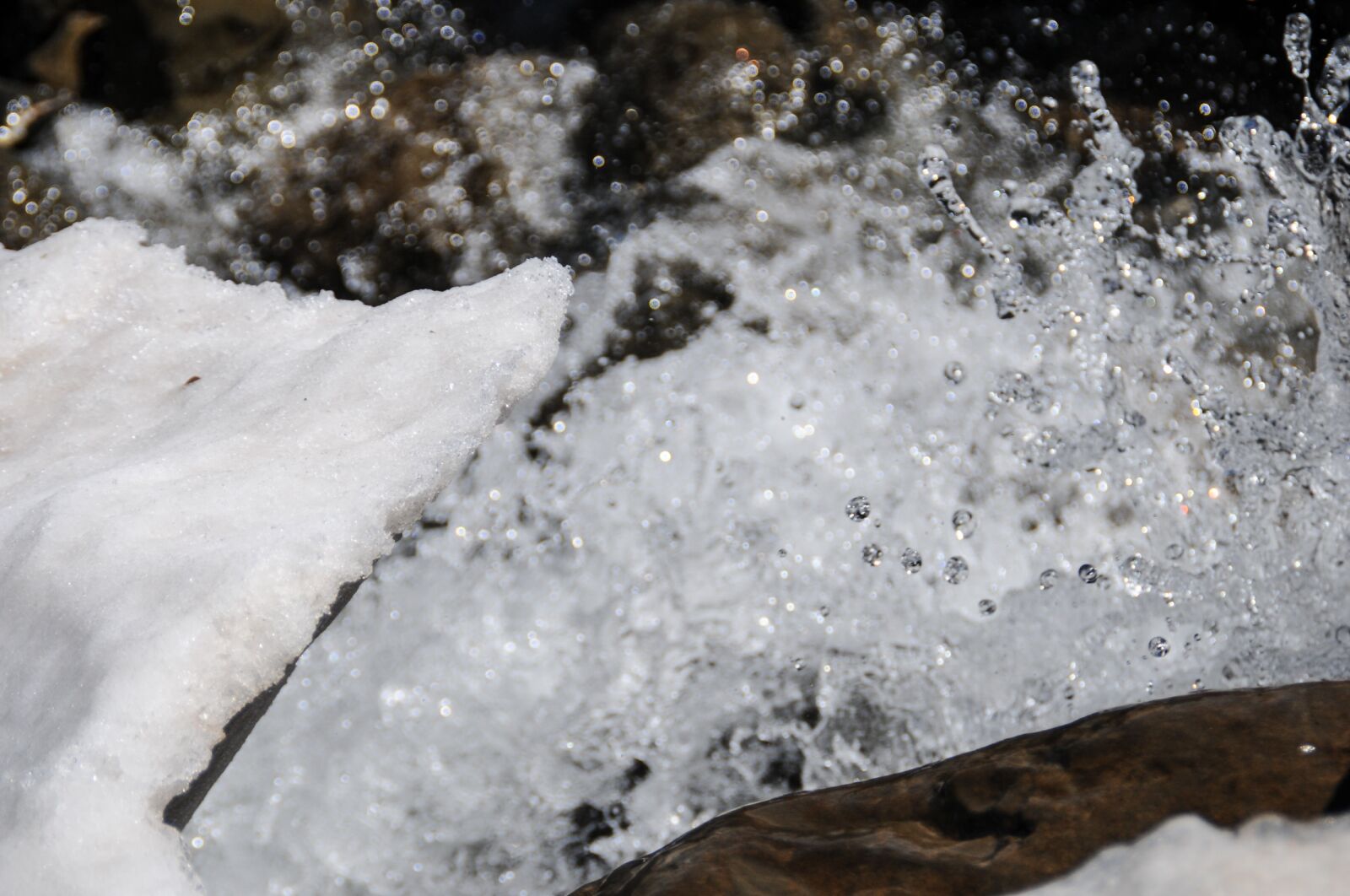 Nikon D300 sample photo. Snow, ice, winter photography