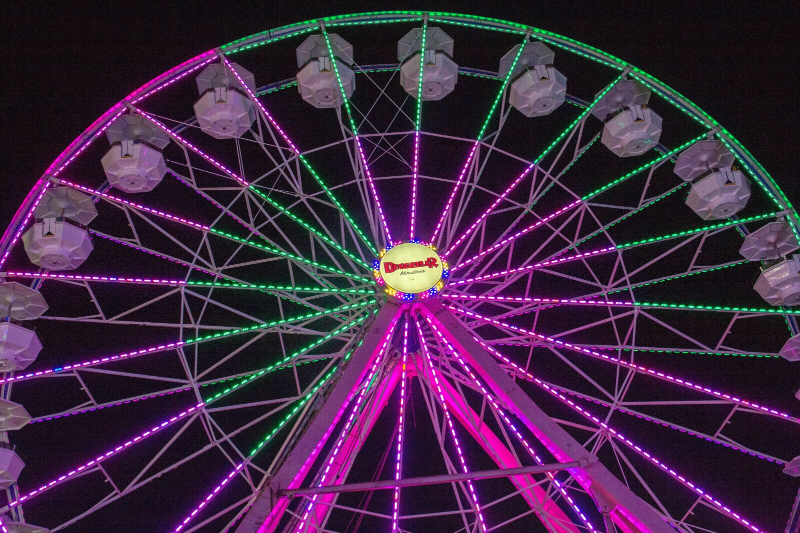 Canon EOS 60D sample photo. July 4th, carnival, ferris photography