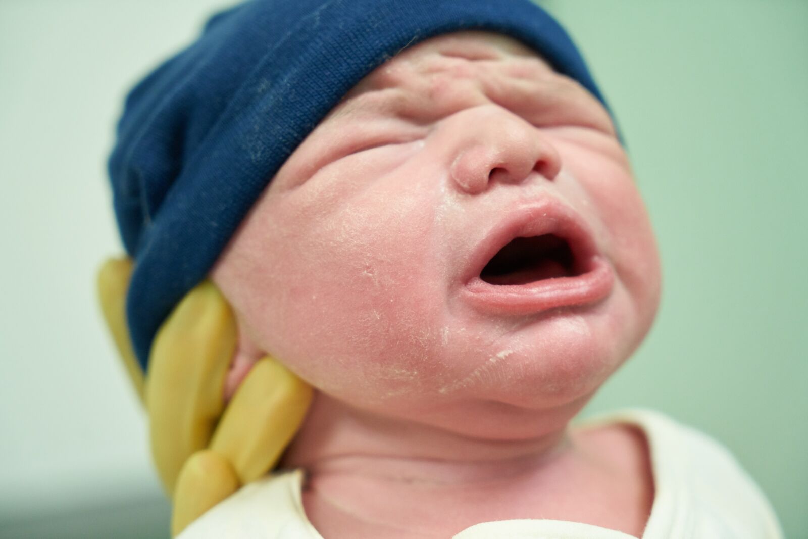 Sony a7R II sample photo. Baby, cute, birth photography