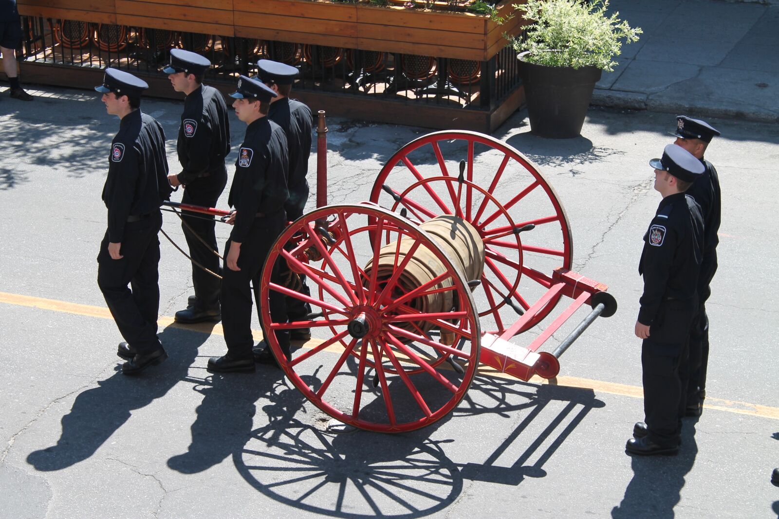 Canon EOS 1100D (EOS Rebel T3 / EOS Kiss X50) sample photo. History, firefighter, older vehicles photography