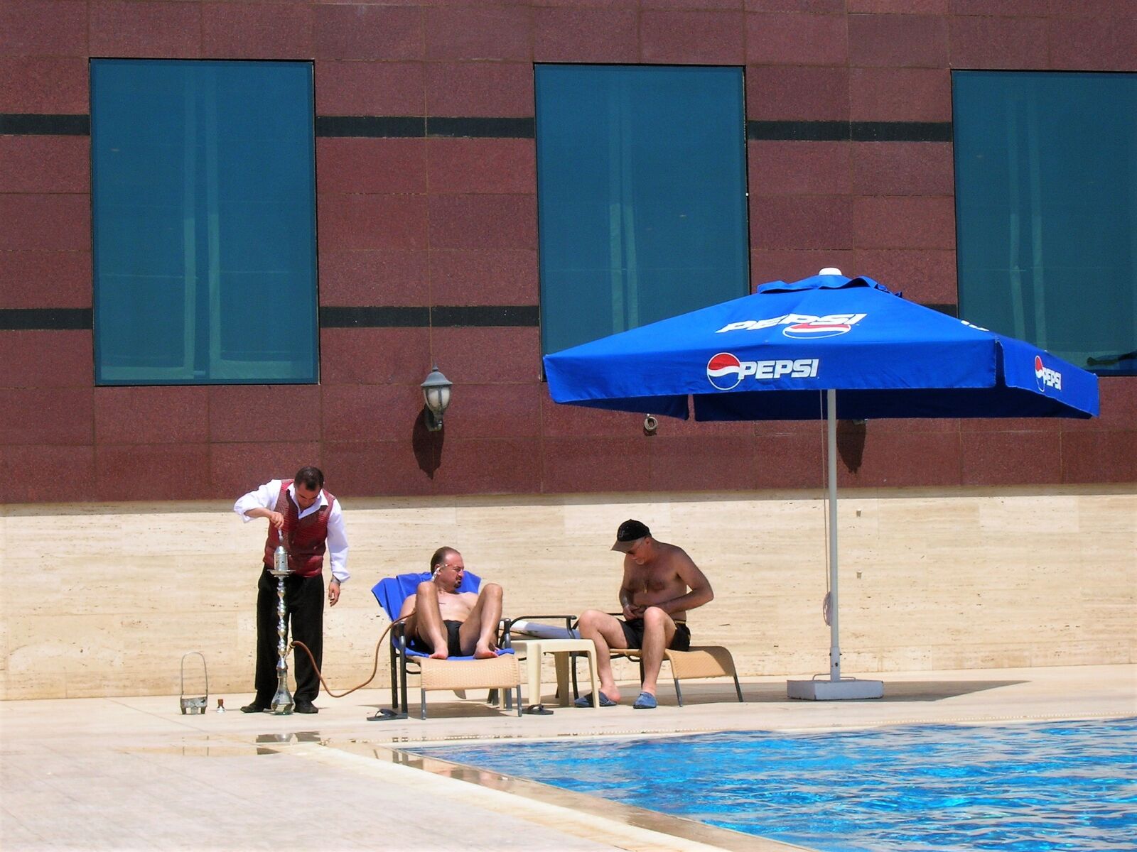 Nikon E5600 sample photo. Pool, relax, vacations photography