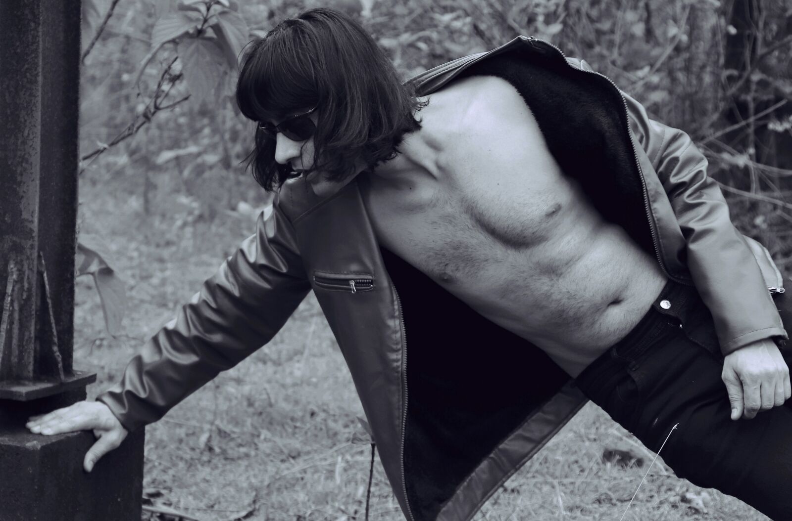 Canon EOS 77D (EOS 9000D / EOS 770D) sample photo. Man, muscles, body photography