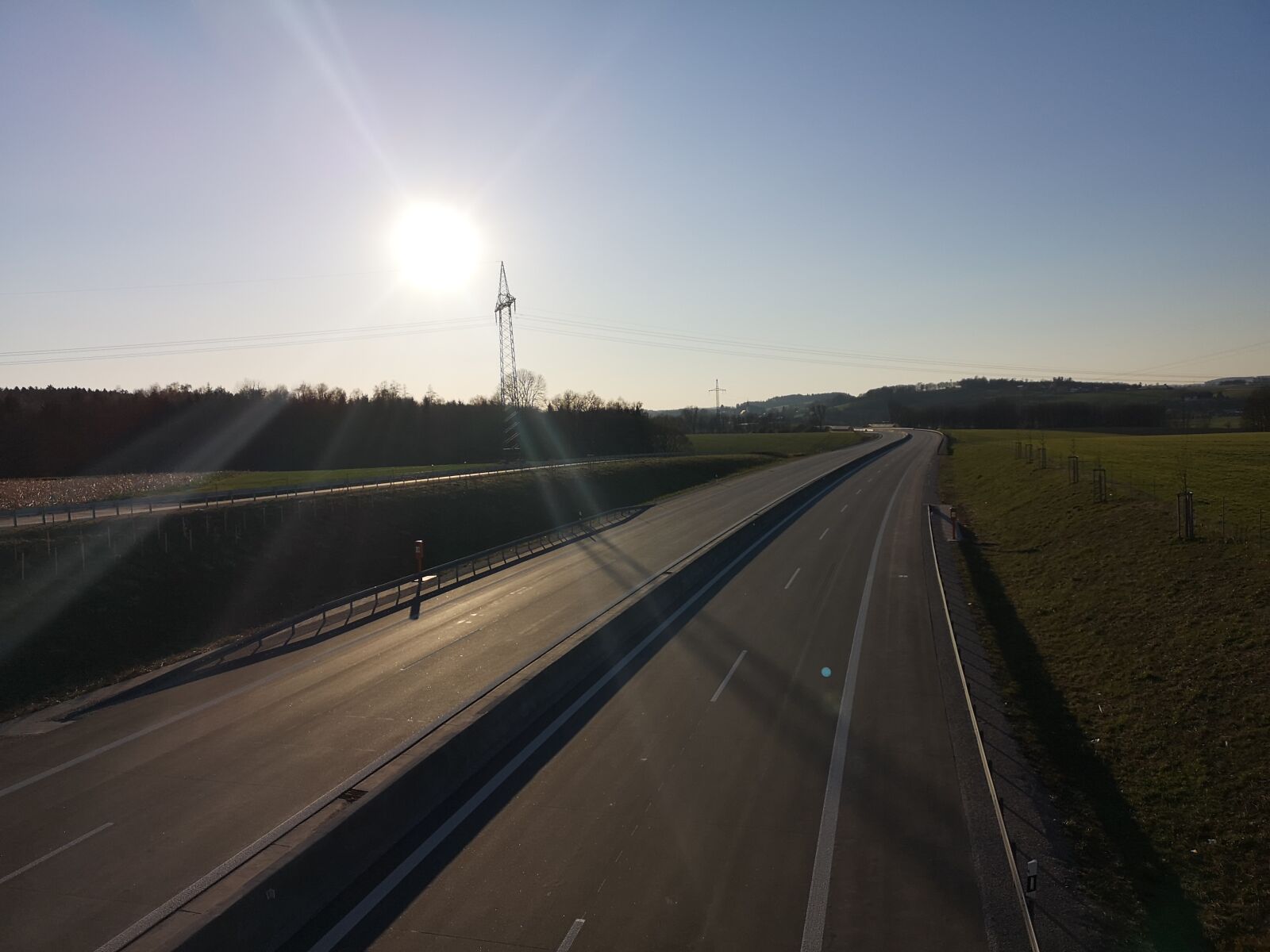 HUAWEI CLT-L29 sample photo. Road, highway, traffic photography