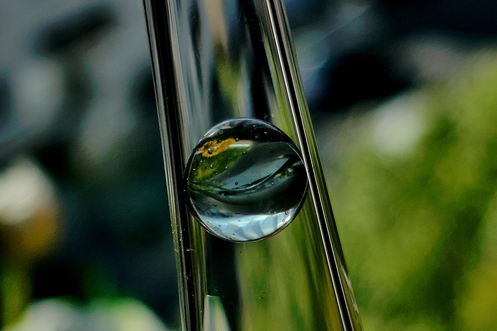 Panasonic Lumix DMC-LX10 (Lumix DMC-LX15) sample photo. Glass, glass ball, prophecy photography