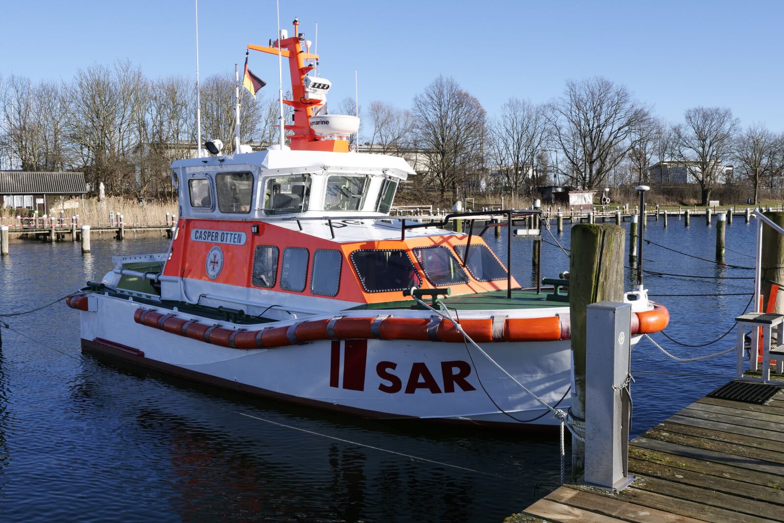 Panasonic Lumix DC-G9 sample photo. Ship, seafaring, rescue ship photography