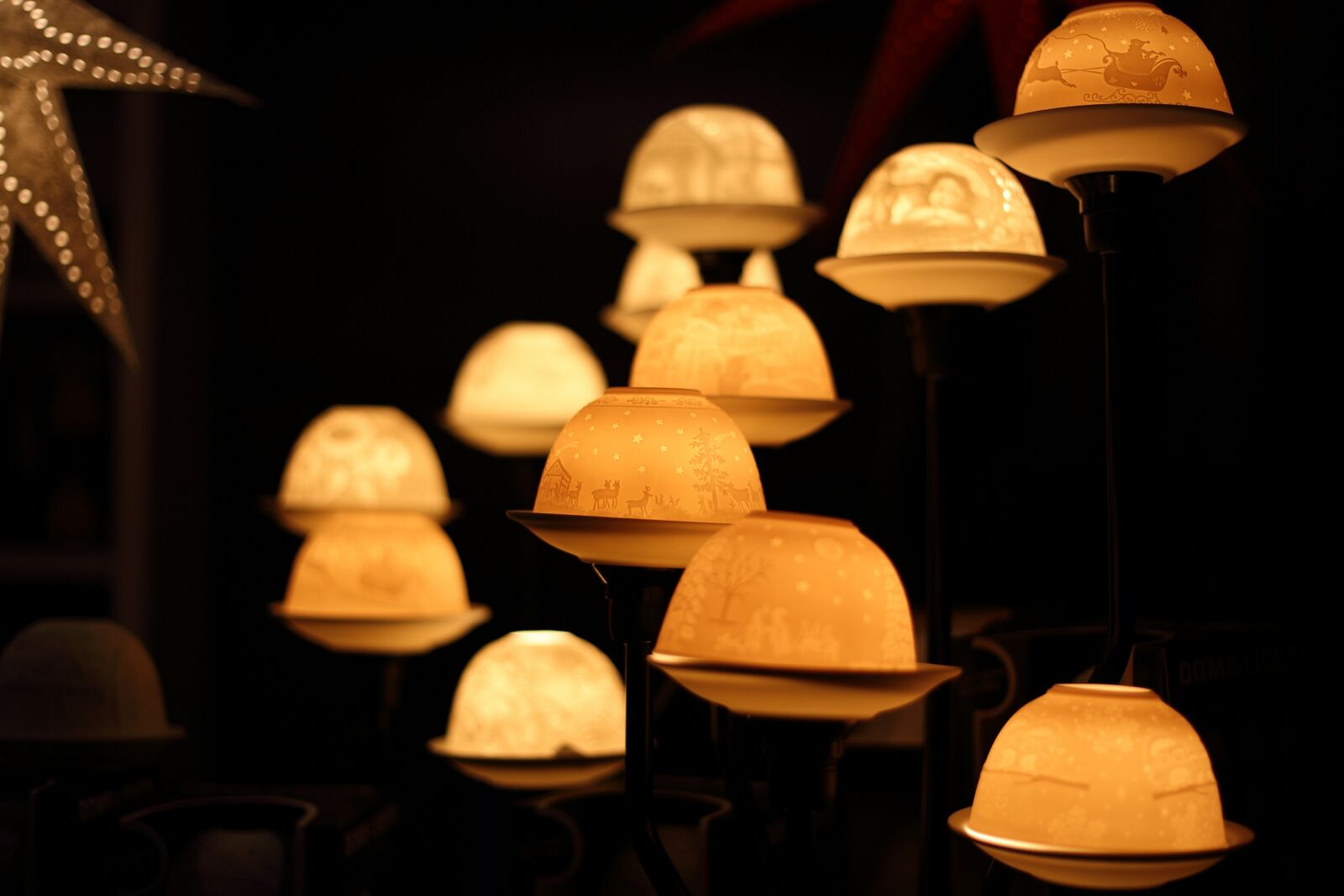 Canon EF 50mm F1.8 STM sample photo. Christmas, advent, lights photography