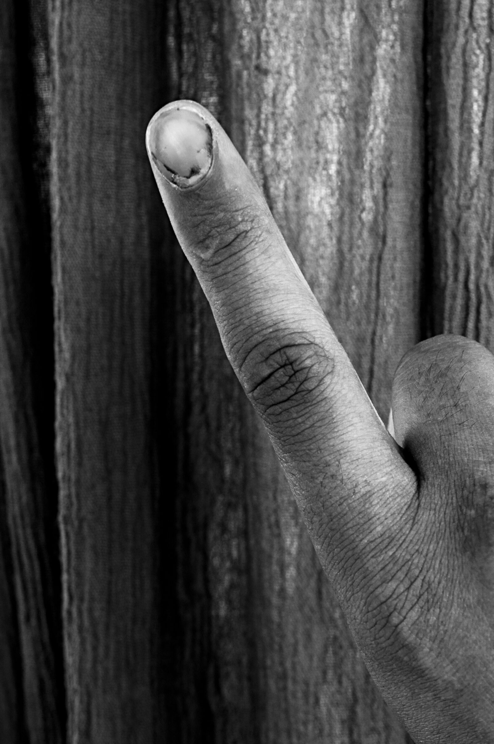 Nikon D3200 sample photo. Finger, nail, hand photography