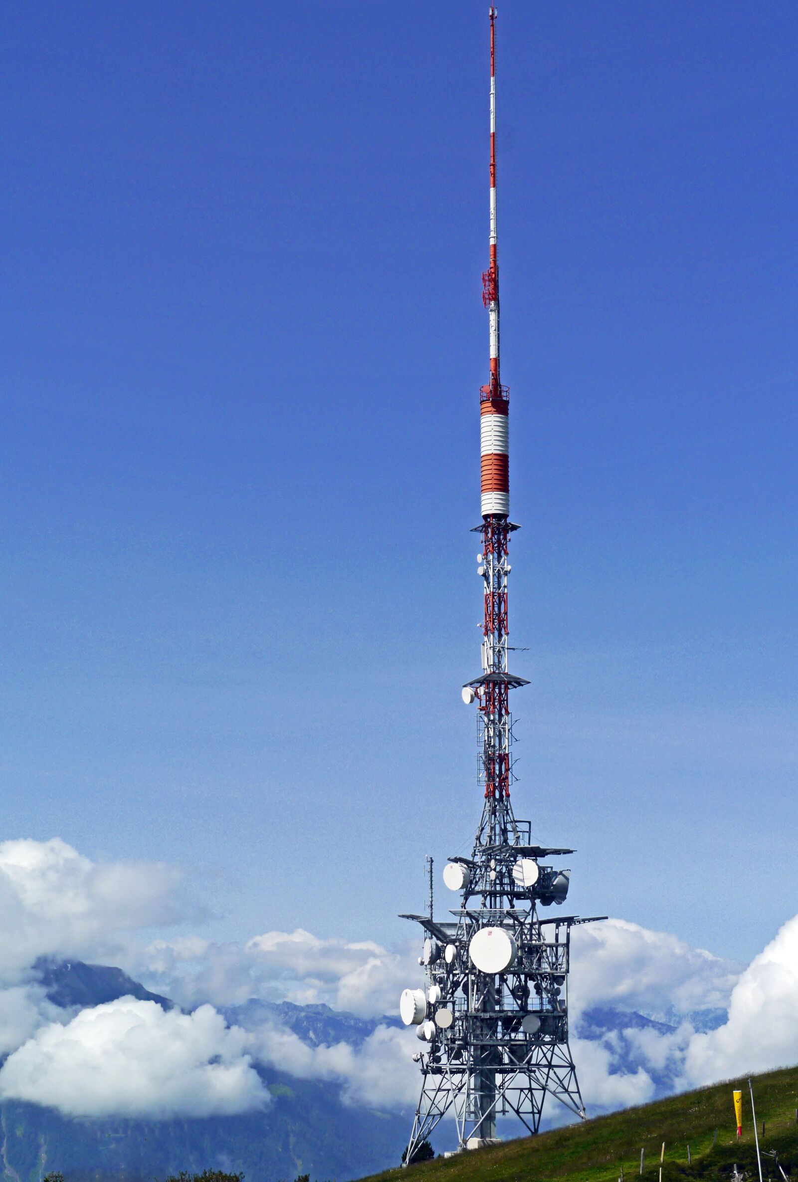 Panasonic Lumix DMC-G3 sample photo. Transmission tower, radio, watch photography
