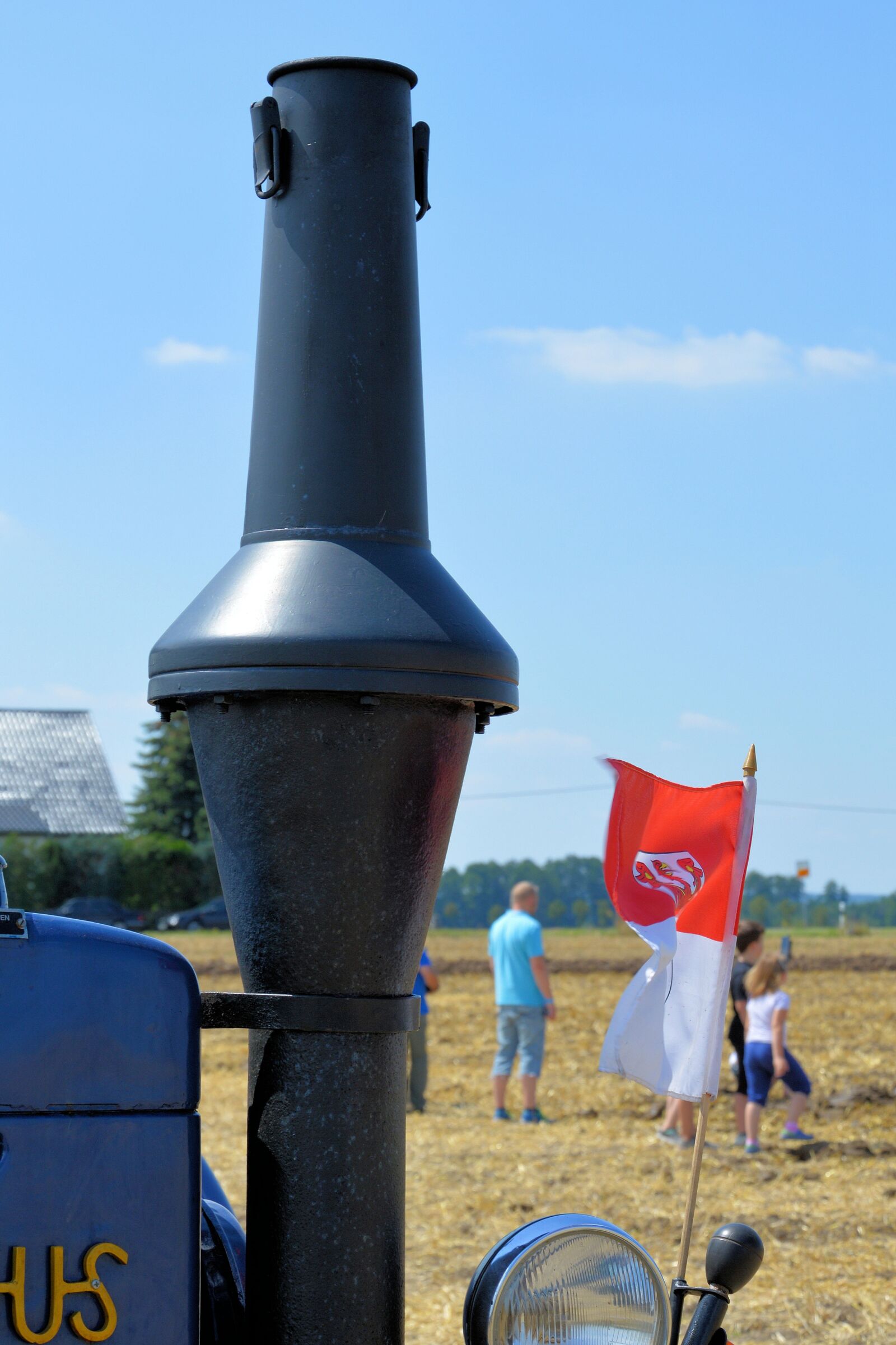 Nikon D3200 sample photo. Exhaust, tractor, historically photography