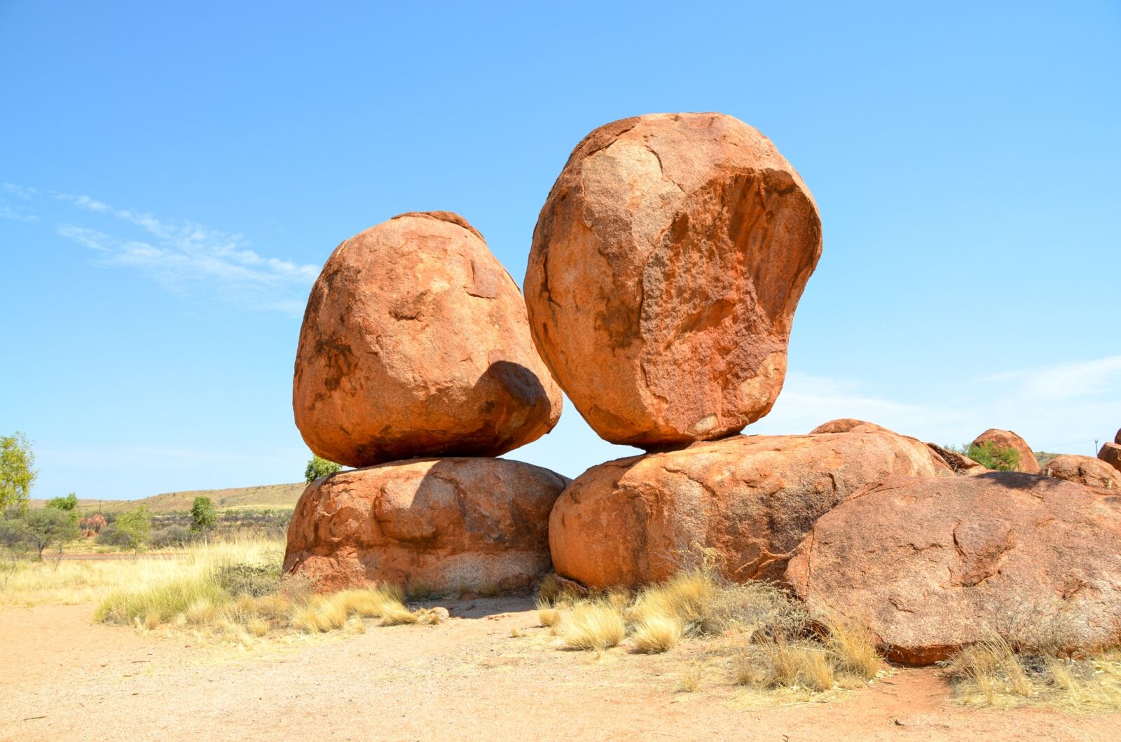 Nikon D5100 sample photo. Devils marbles, karlu karlu photography