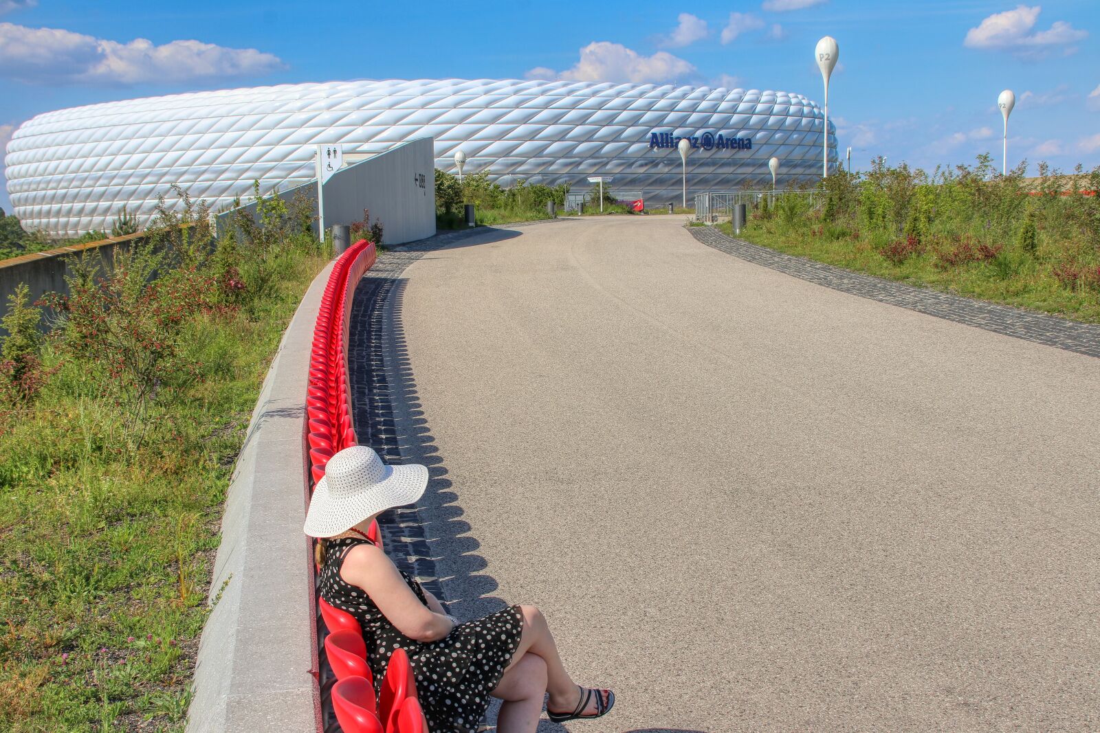 Canon EOS 80D sample photo. Allianz arena, arena, stadium photography