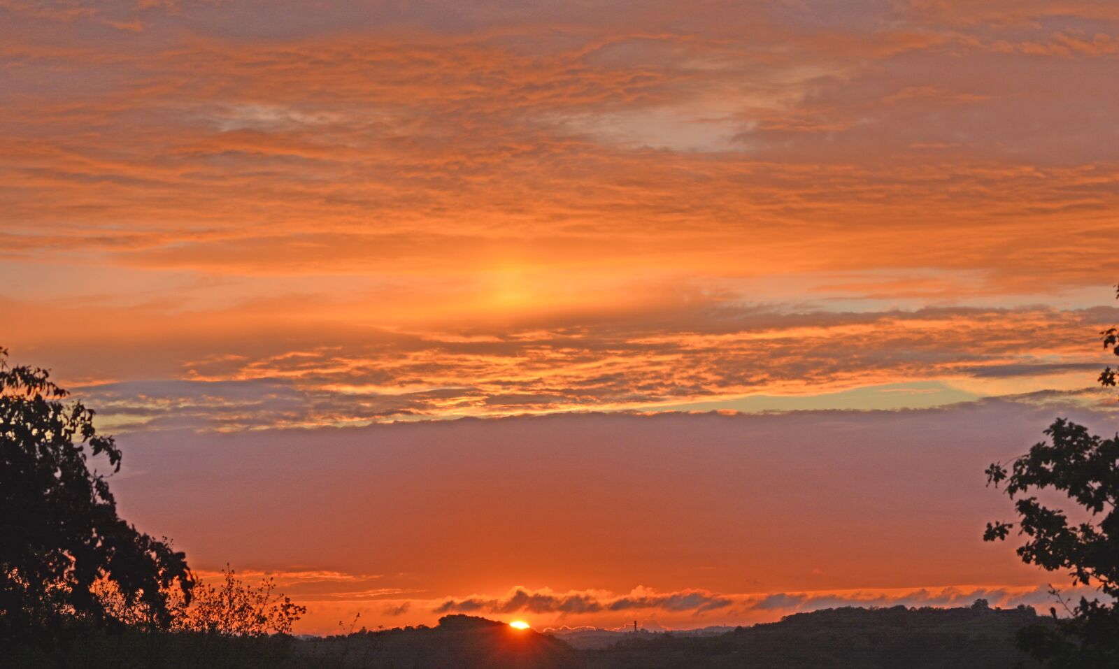 Nikon D5200 sample photo. Sunset, twilight, clouds photography