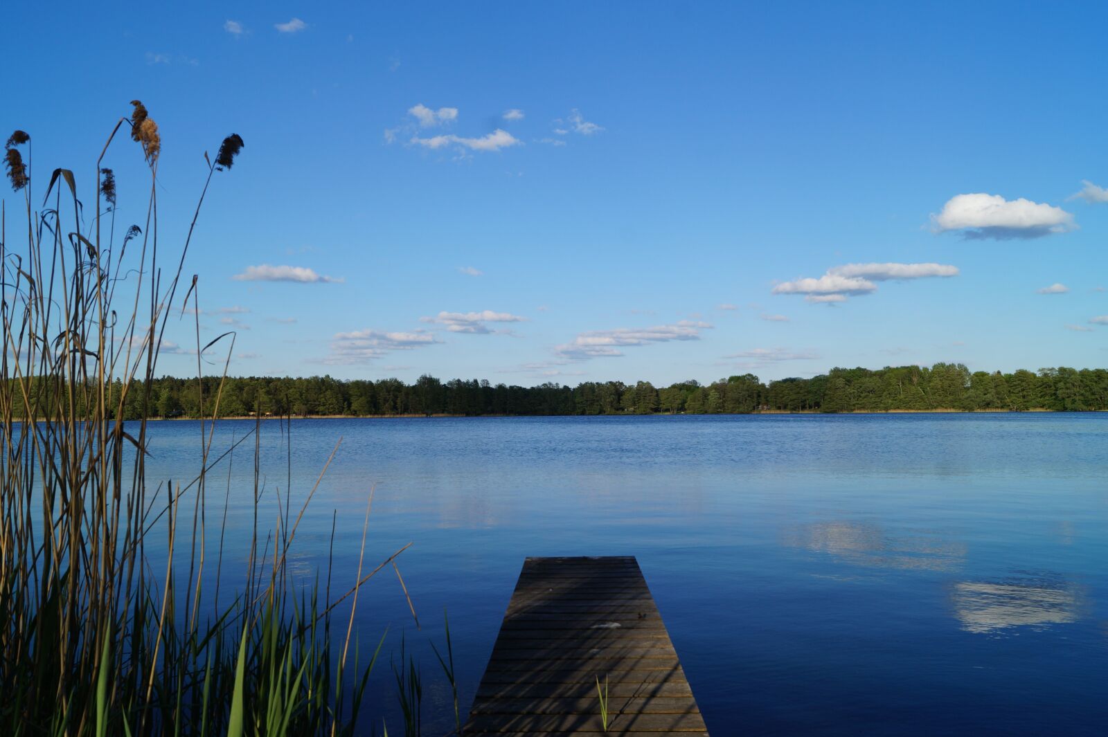 Sony DT 18-55mm F3.5-5.6 SAM II sample photo. Water, lake, nature photography