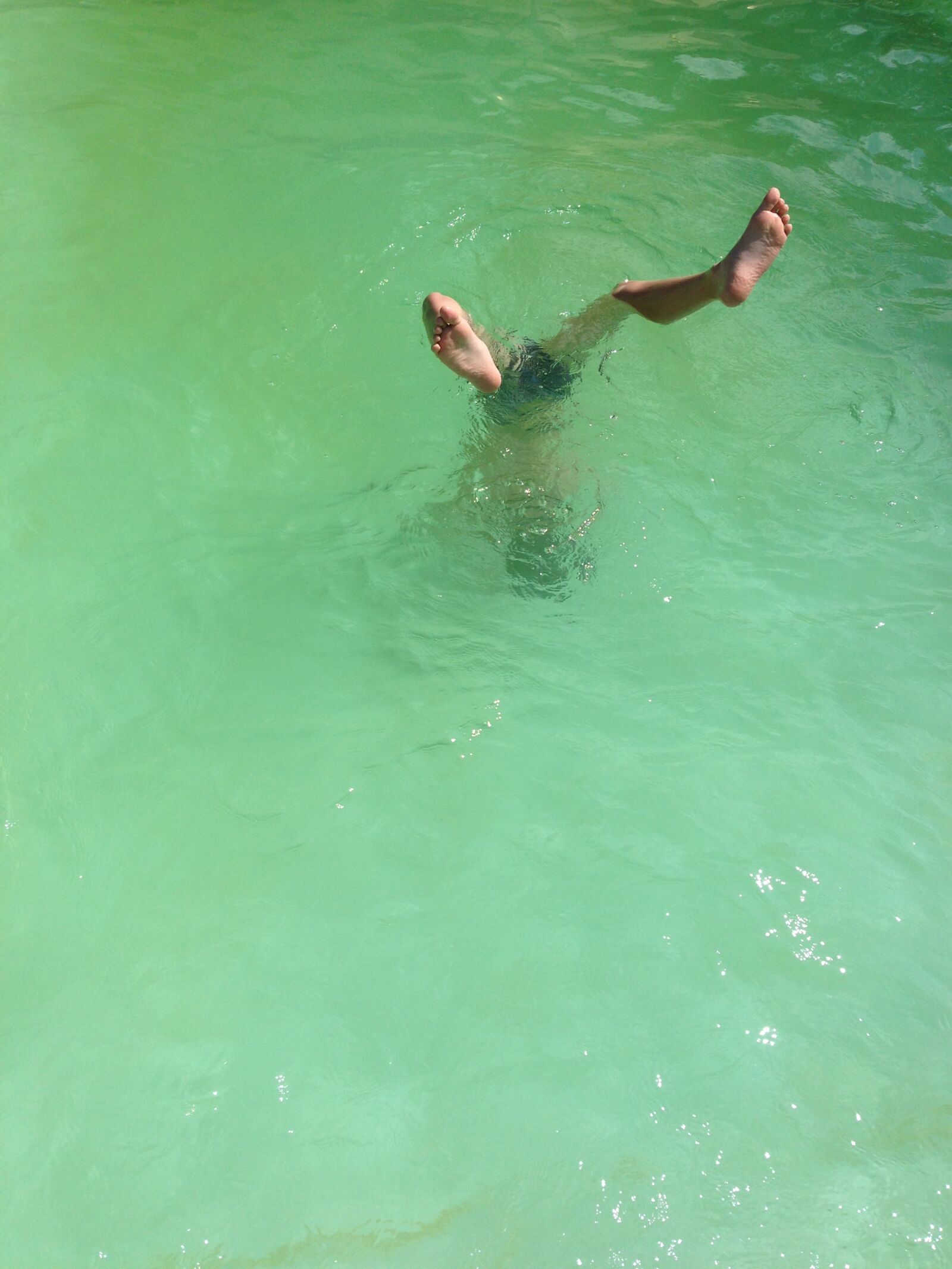 Apple iPhone 5 sample photo. Swim, water, swimming photography
