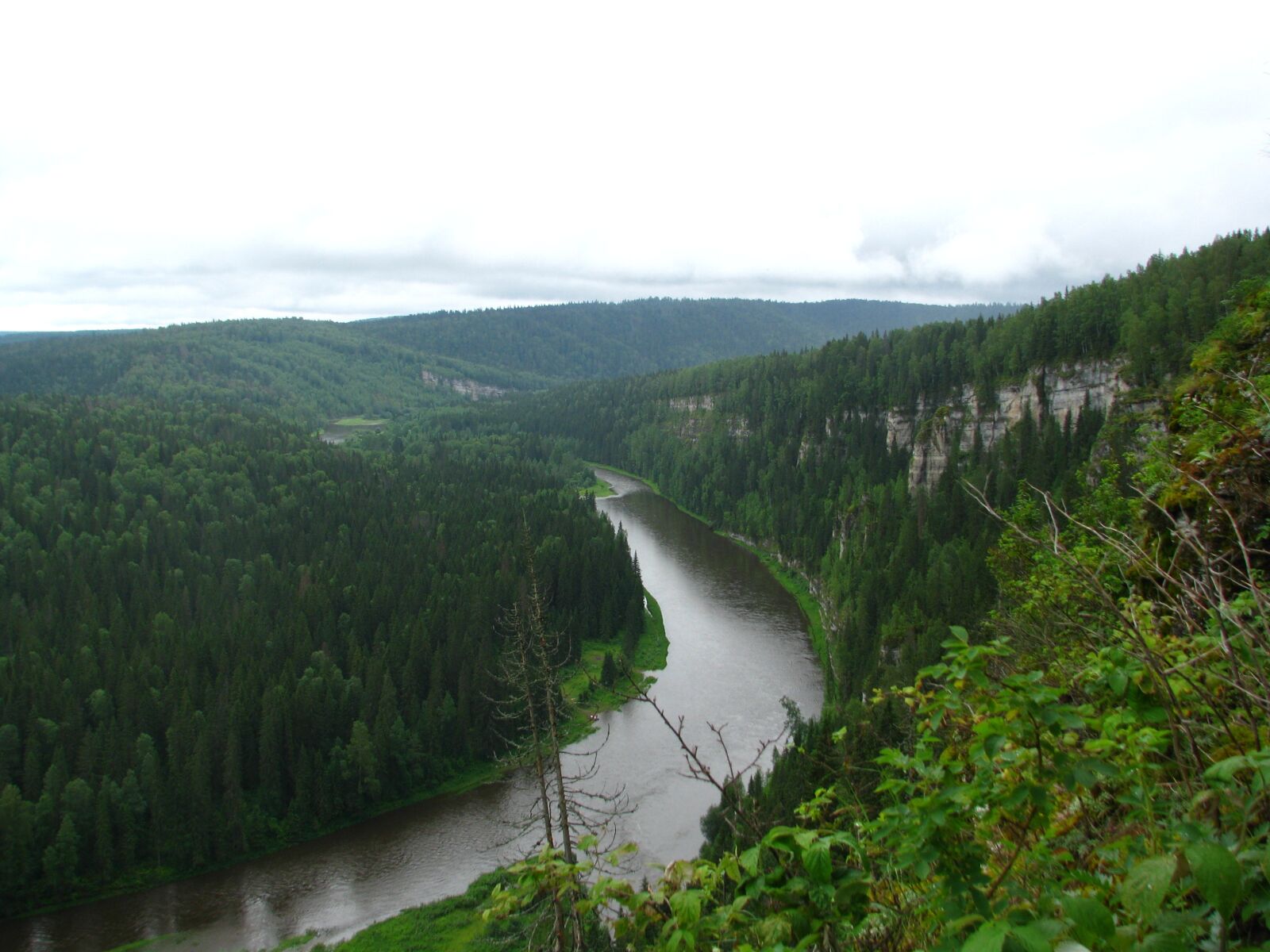 Погода пермский край п. Р Усьва Пермский край. Курган Пермский край. Каменные столбы Усьва Пермский край. Поселок Усьва Пермский край.