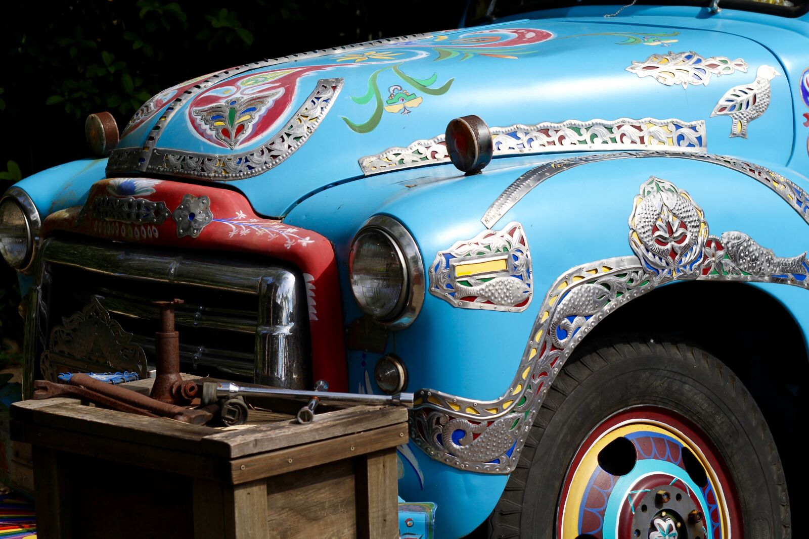 Canon EOS 7D sample photo. Truck, india, vintage photography