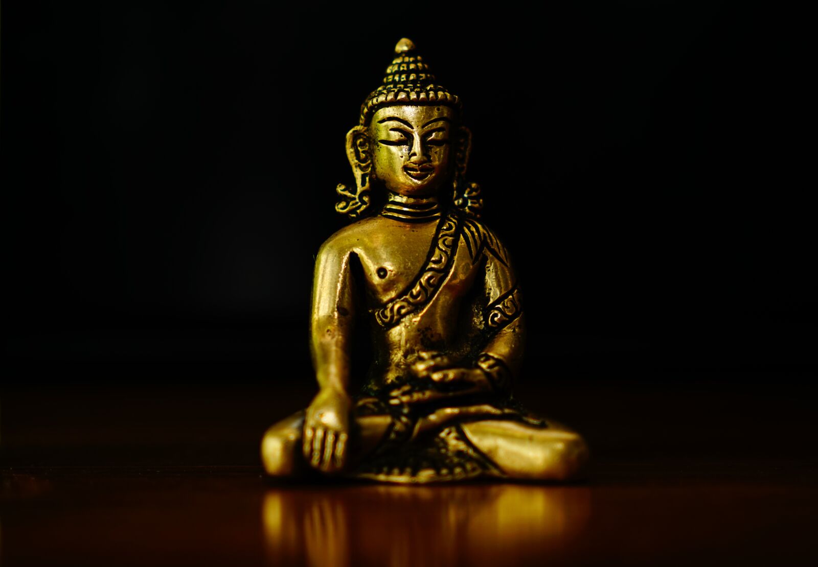 Sony a7R sample photo. Buddha, figure, bronse photography