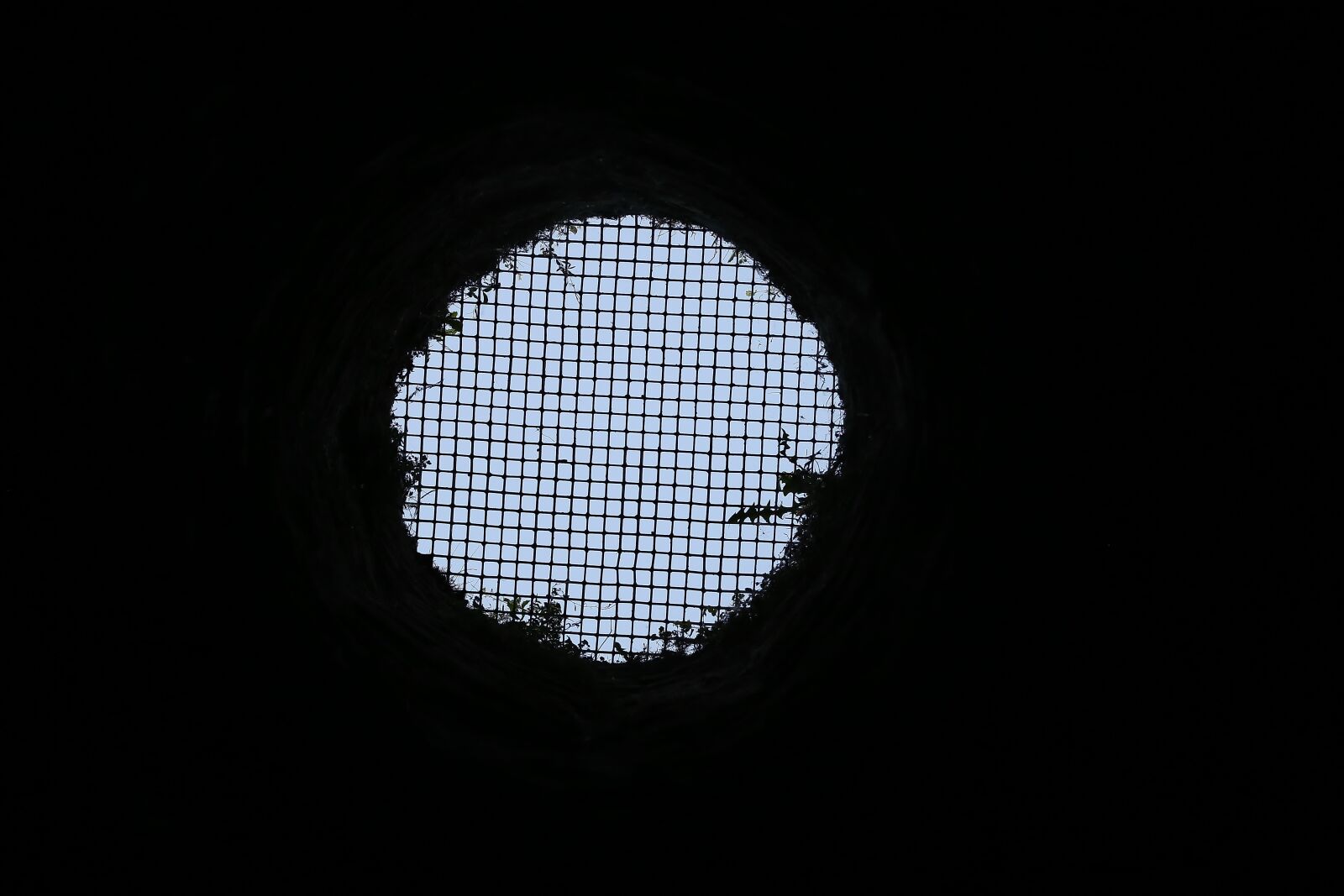 Canon EOS 6D sample photo. Hole, dungeon, jail, darkness photography