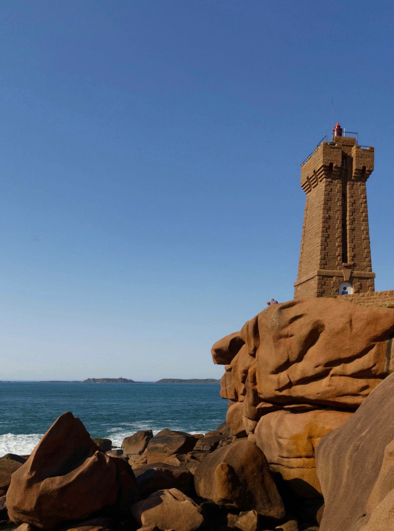 Canon EOS 70D sample photo. Lighthouse, brittany, france photography