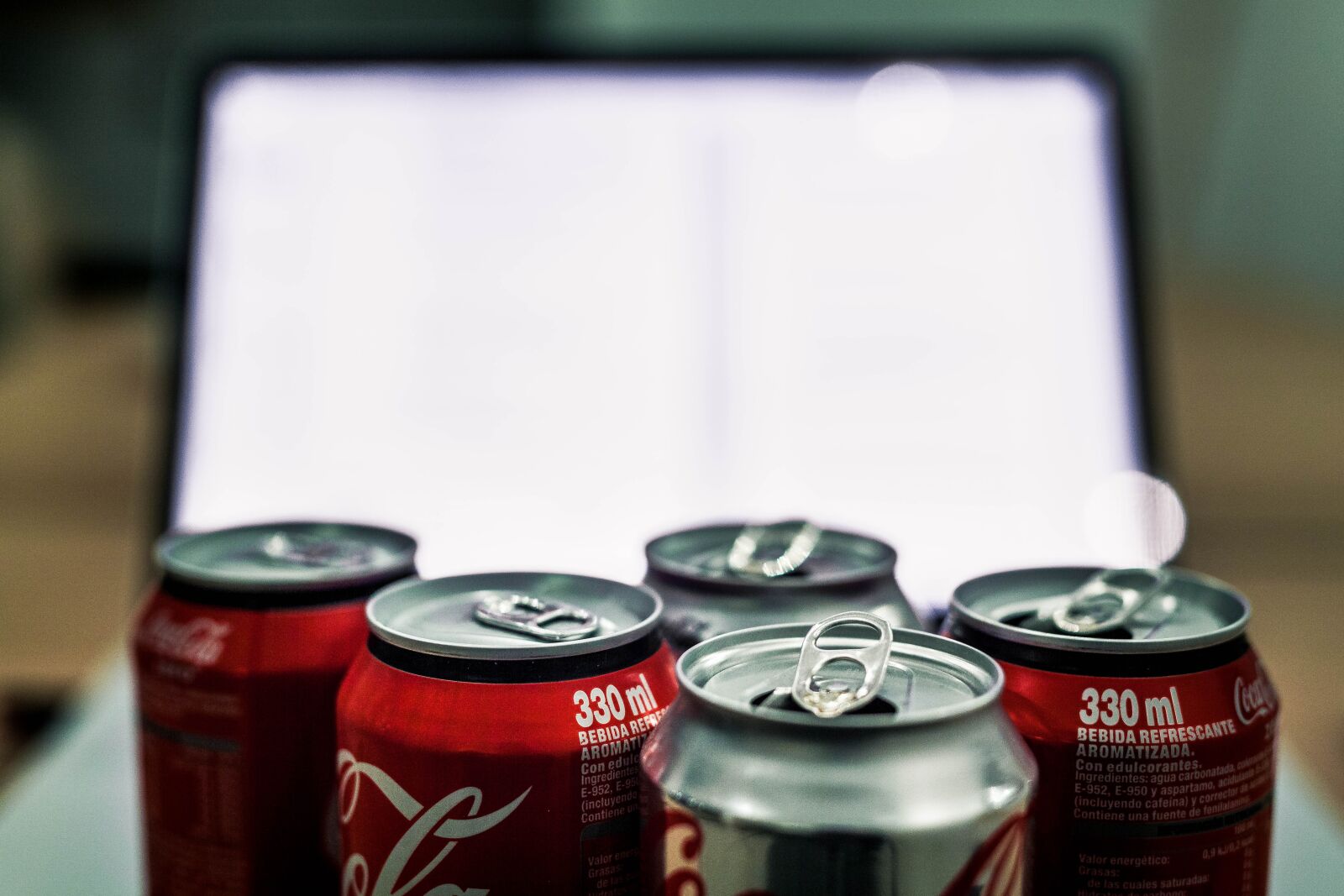 Canon EOS 5D Mark II sample photo. Soda, cans, coca cola photography
