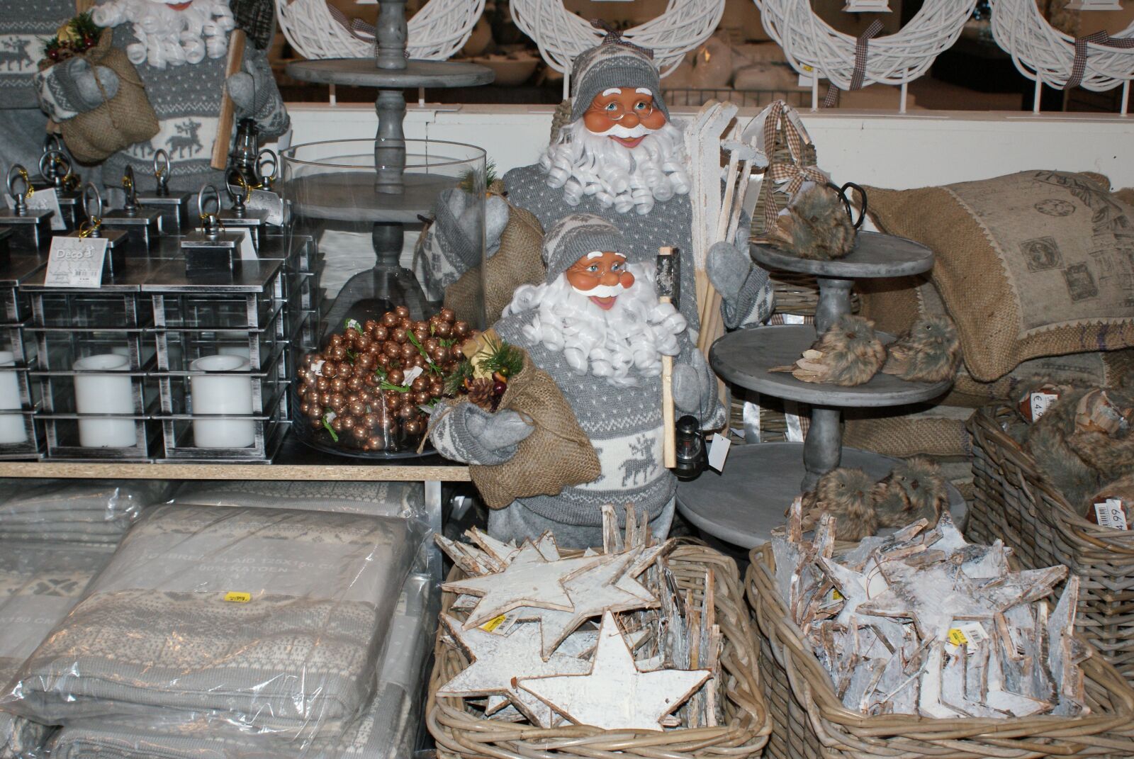 Sony Alpha DSLR-A200 sample photo. Christmas, design, decorative photography