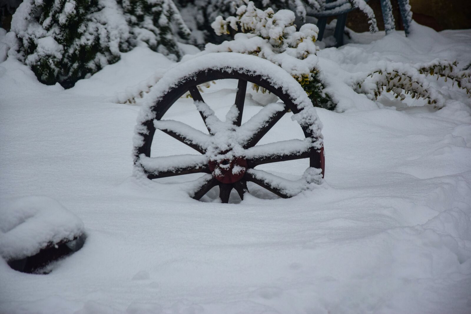 Nikon D3300 sample photo. Wheel, winter, snow photography