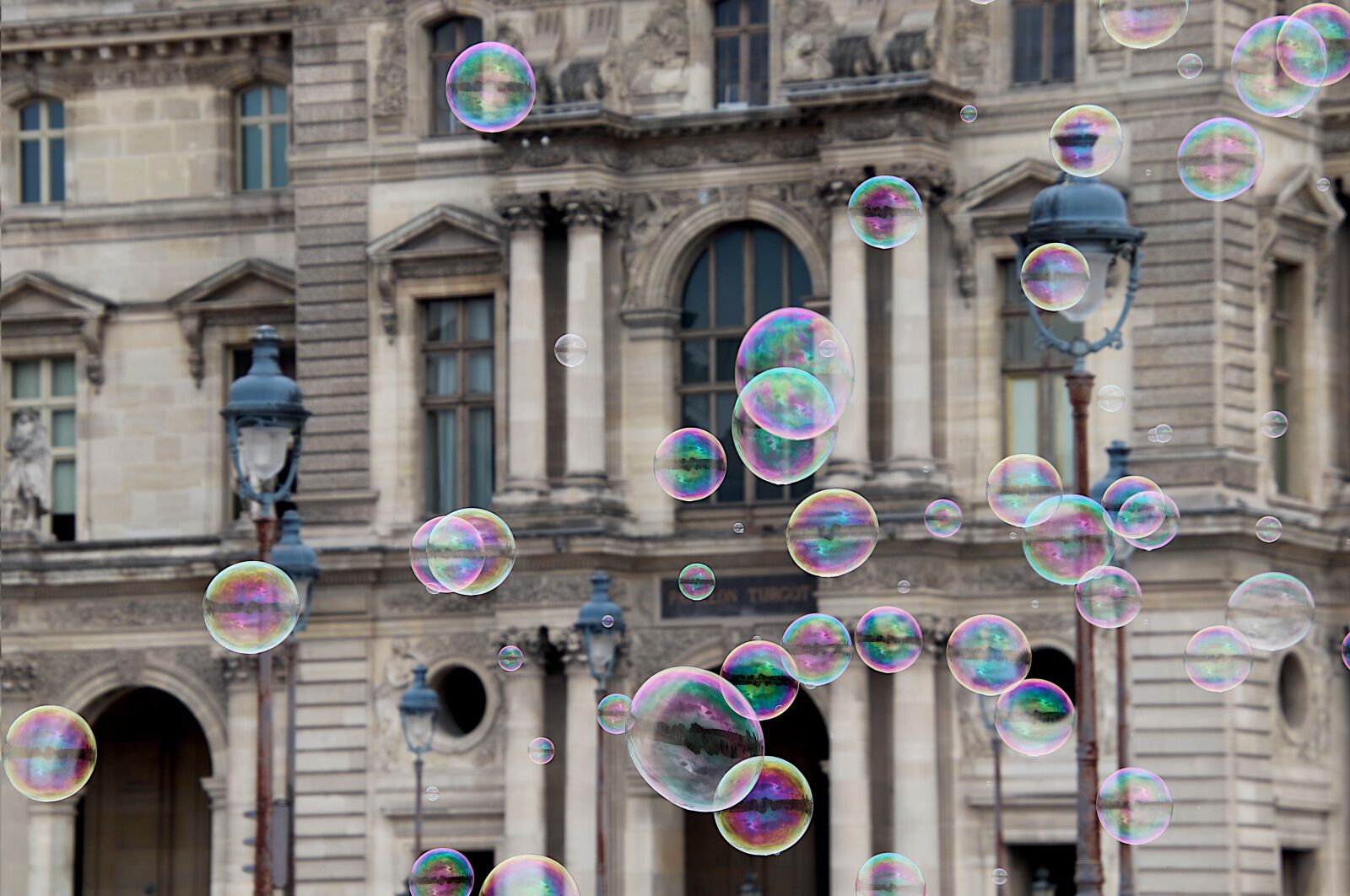 Canon EOS 800D (EOS Rebel T7i / EOS Kiss X9i) sample photo. Soap bubbles, decorative, games photography