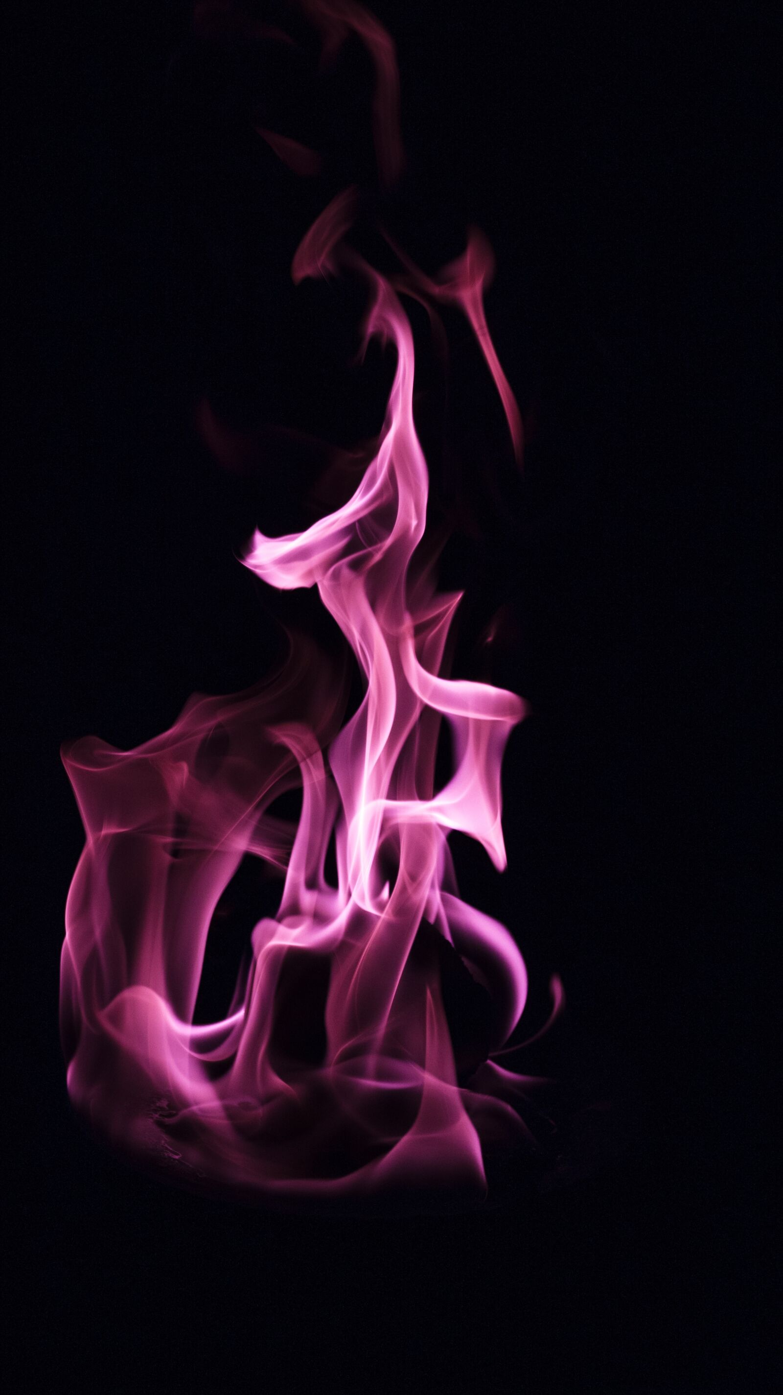 Sony DT 18-55mm F3.5-5.6 SAM II sample photo. Fire, color, background photography