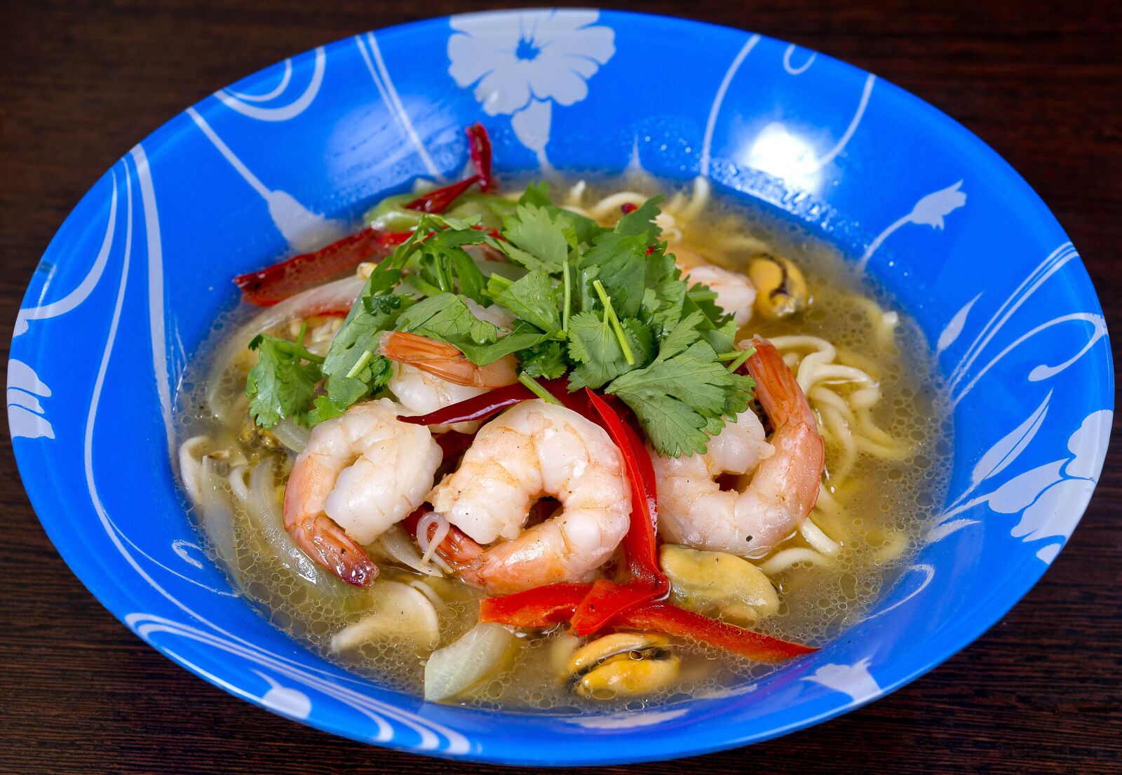 Sony Alpha DSLR-A850 sample photo. Food, udon noodles, shrimp photography