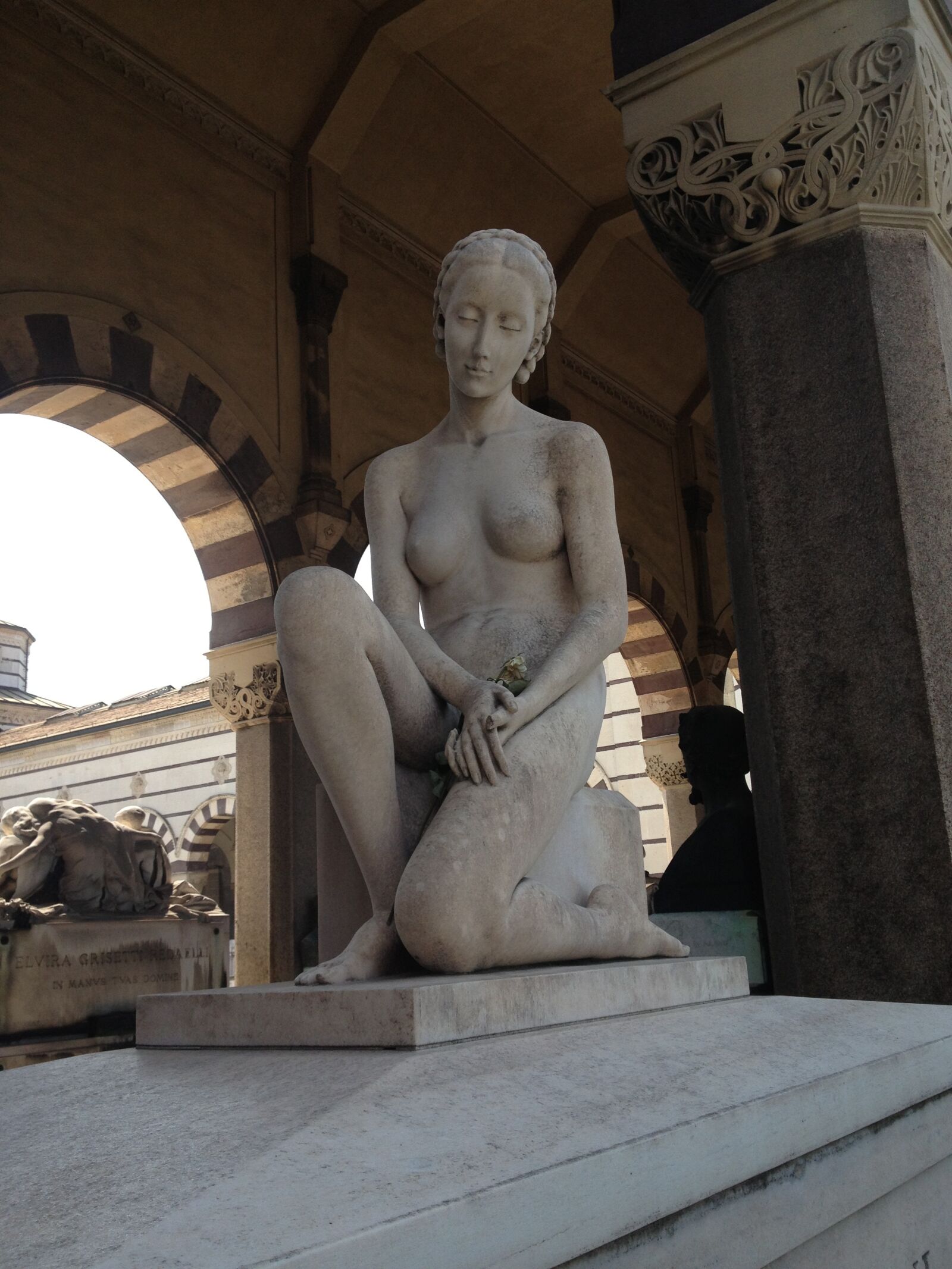Apple iPhone 4S sample photo. Statue, sculpture, italy photography