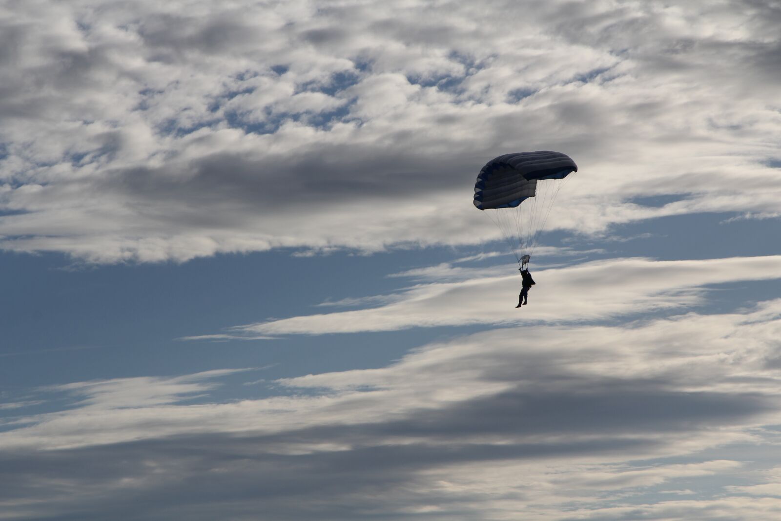 Canon EOS 60D sample photo. Flying, a skydiver, the photography