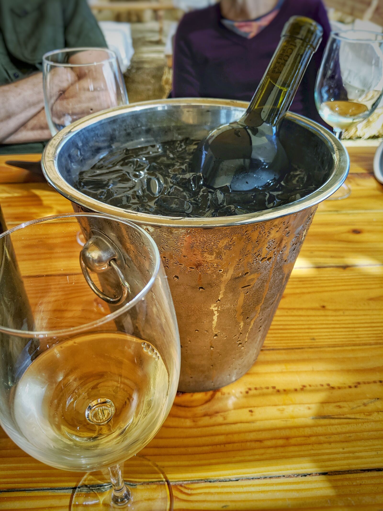Google Pixel 3 sample photo. Wine, bucket, ice photography