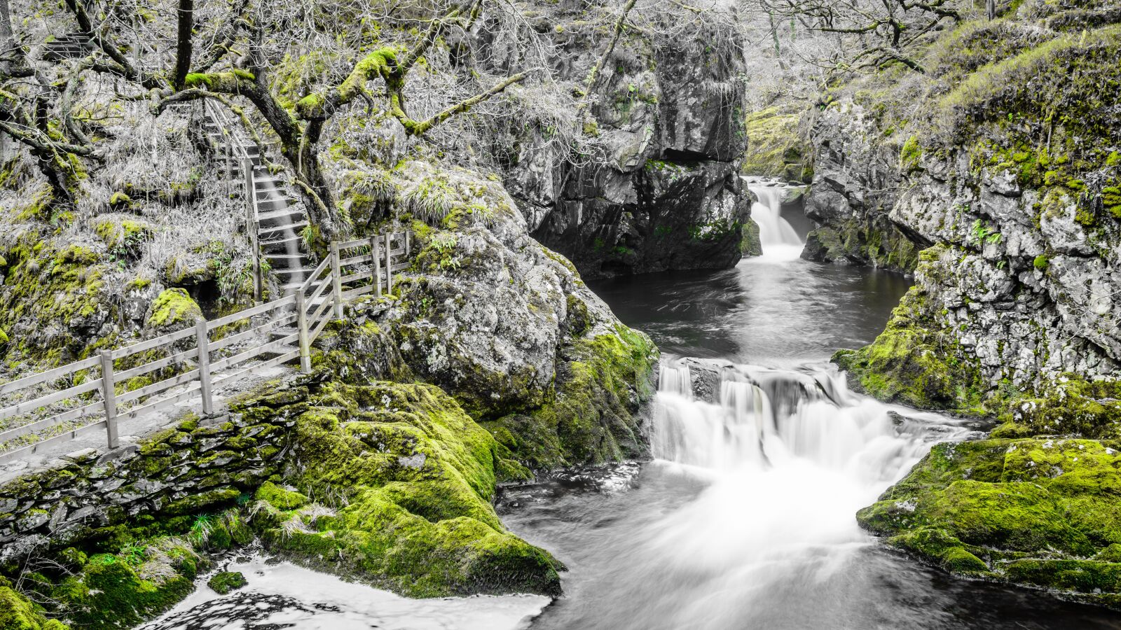 Nikon D7100 sample photo. Green, long exposure, ingleton photography