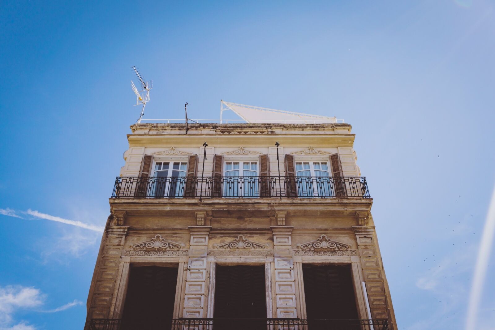 Sony a6000 sample photo. Architecture, balconies, building photography
