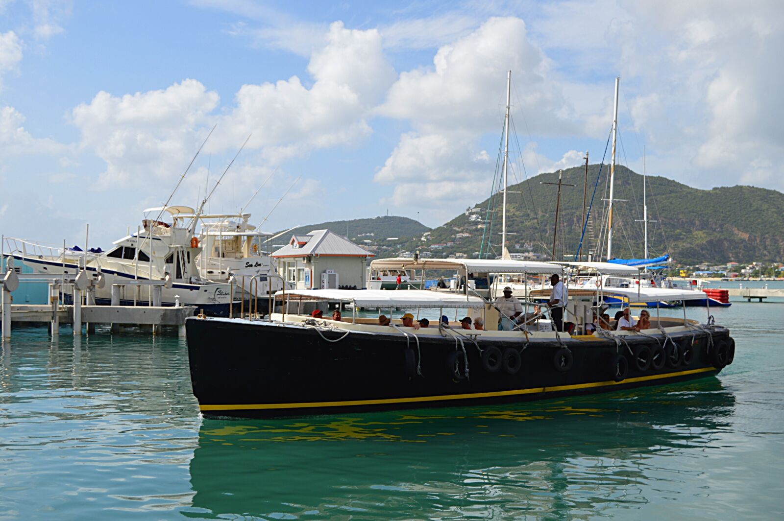 Nikon D3200 sample photo. Stmartin, caribbean, cruise photography