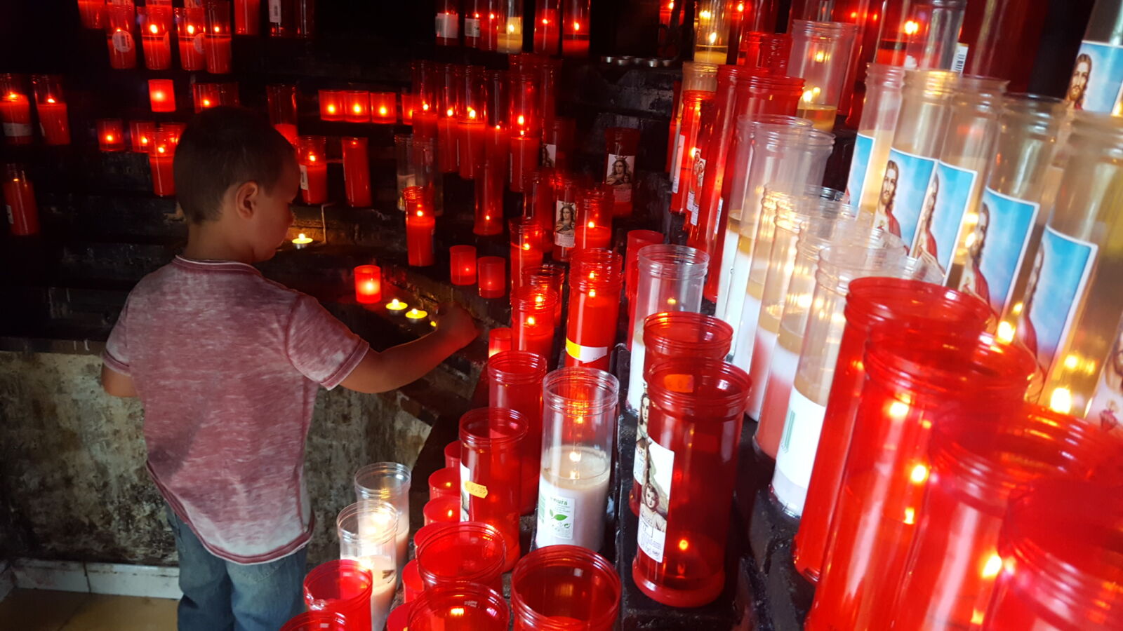 Samsung Galaxy S6 sample photo. Candles, church, faith photography