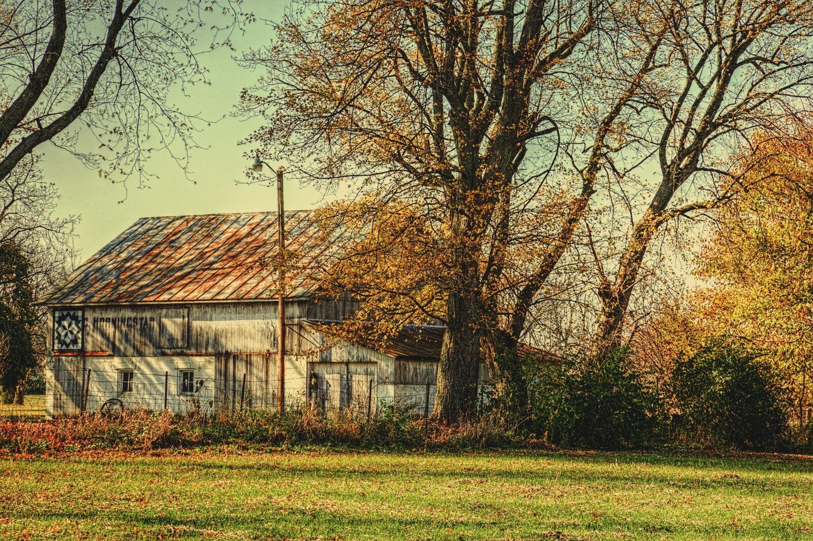 Canon EOS 5D Mark II sample photo. Barn, rustic, barns photography