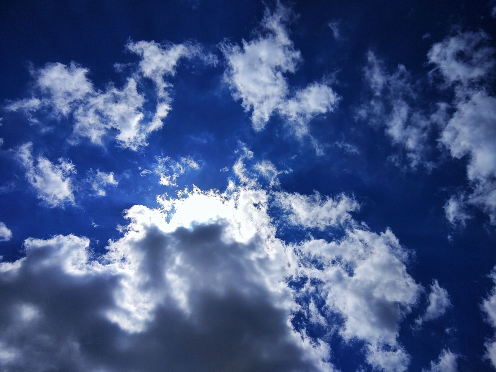 Xiaomi MI 5s sample photo. Sky, clouds, blue photography