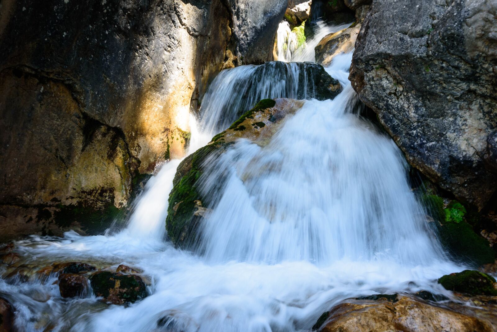 Nikon D750 sample photo. Waterfall, torrent, alpine photography