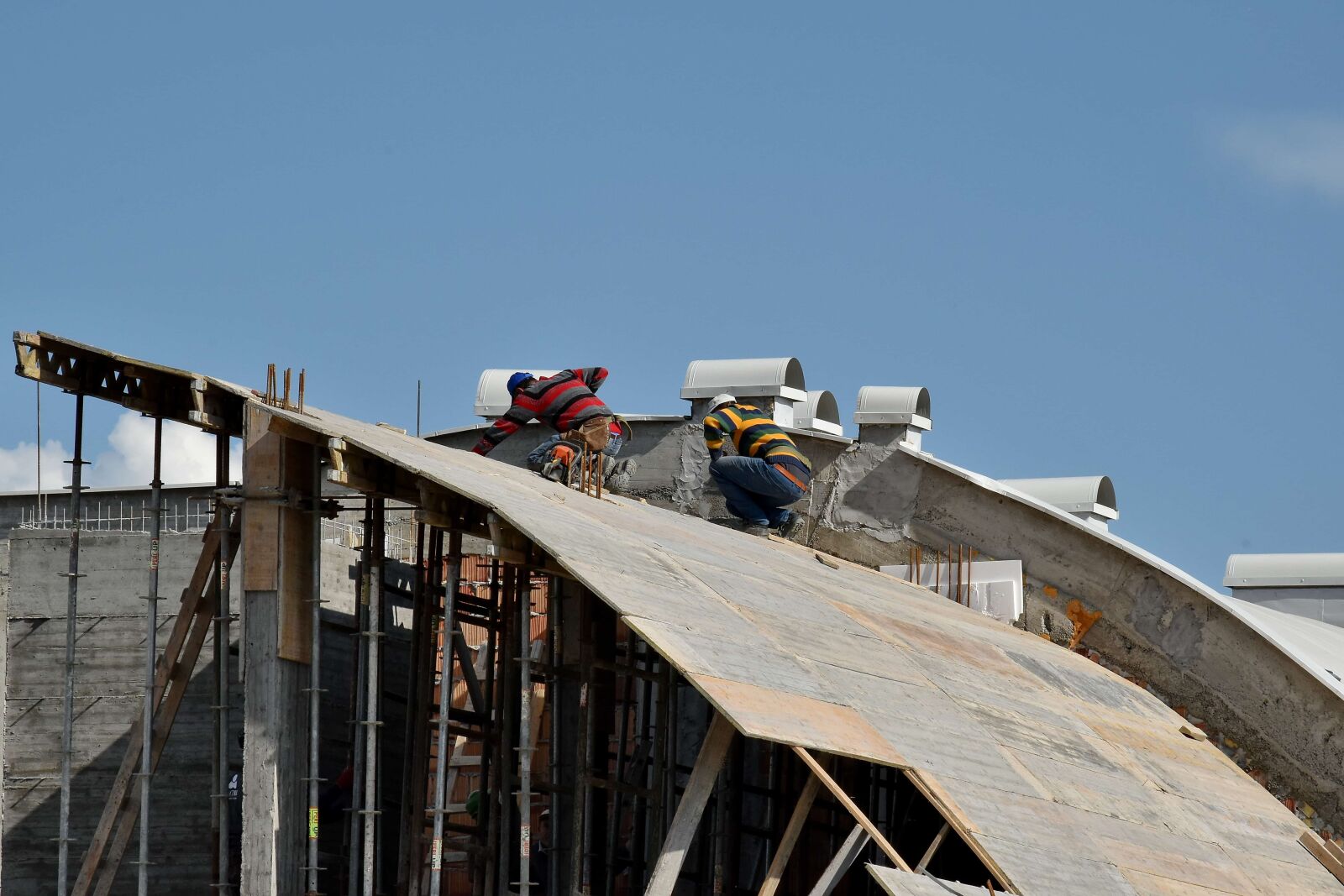 Nikon D5500 sample photo. Construction worker, workers, working photography