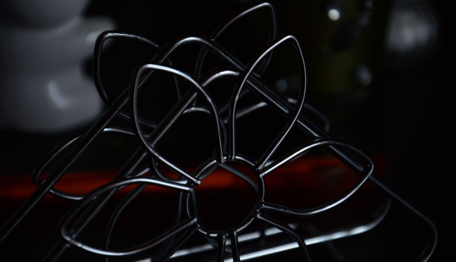 Nikon D7100 sample photo. Napkin-holder, metal, dark photography