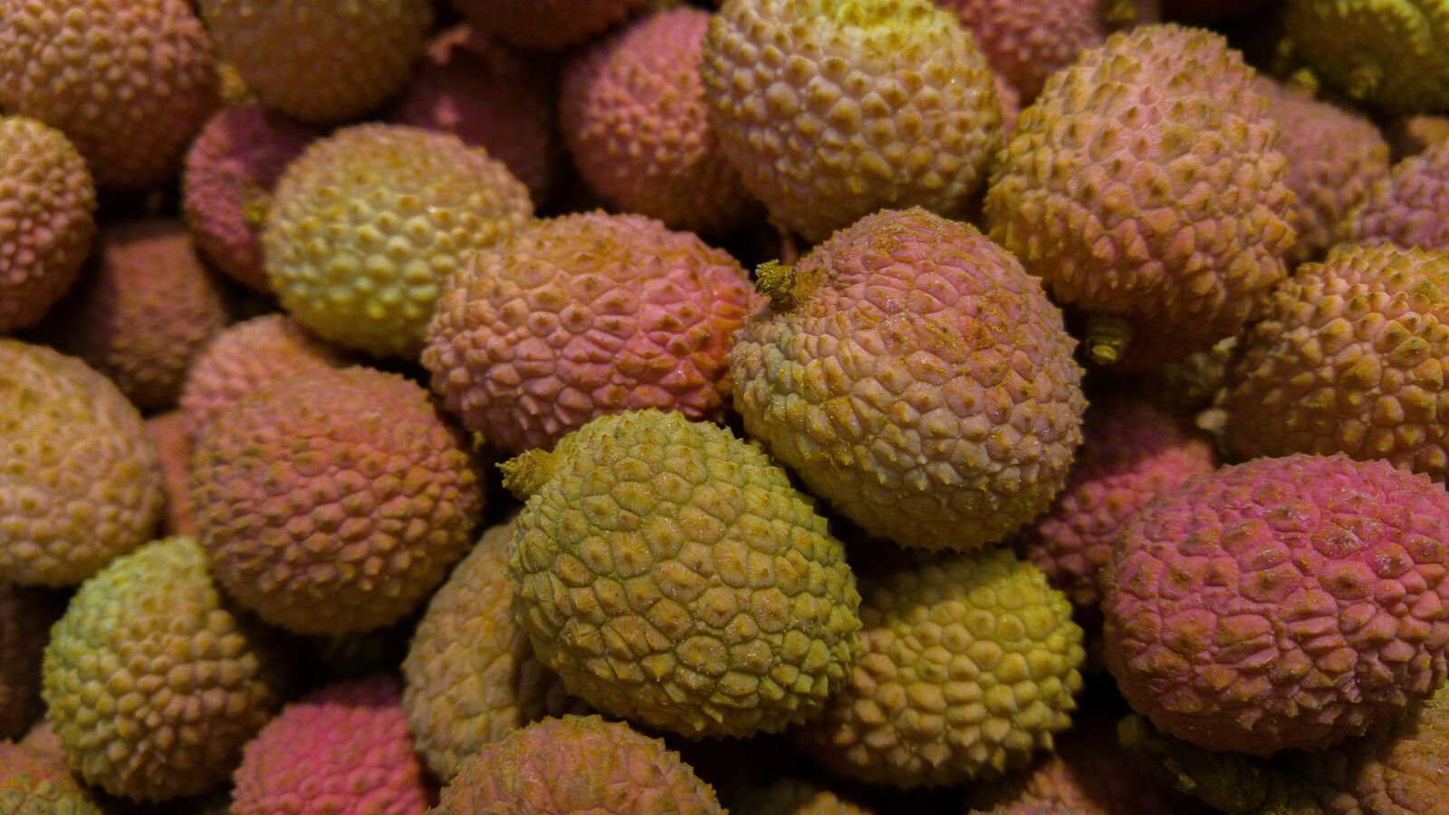 LG G4 sample photo. Fruit, exotic, litchi photography