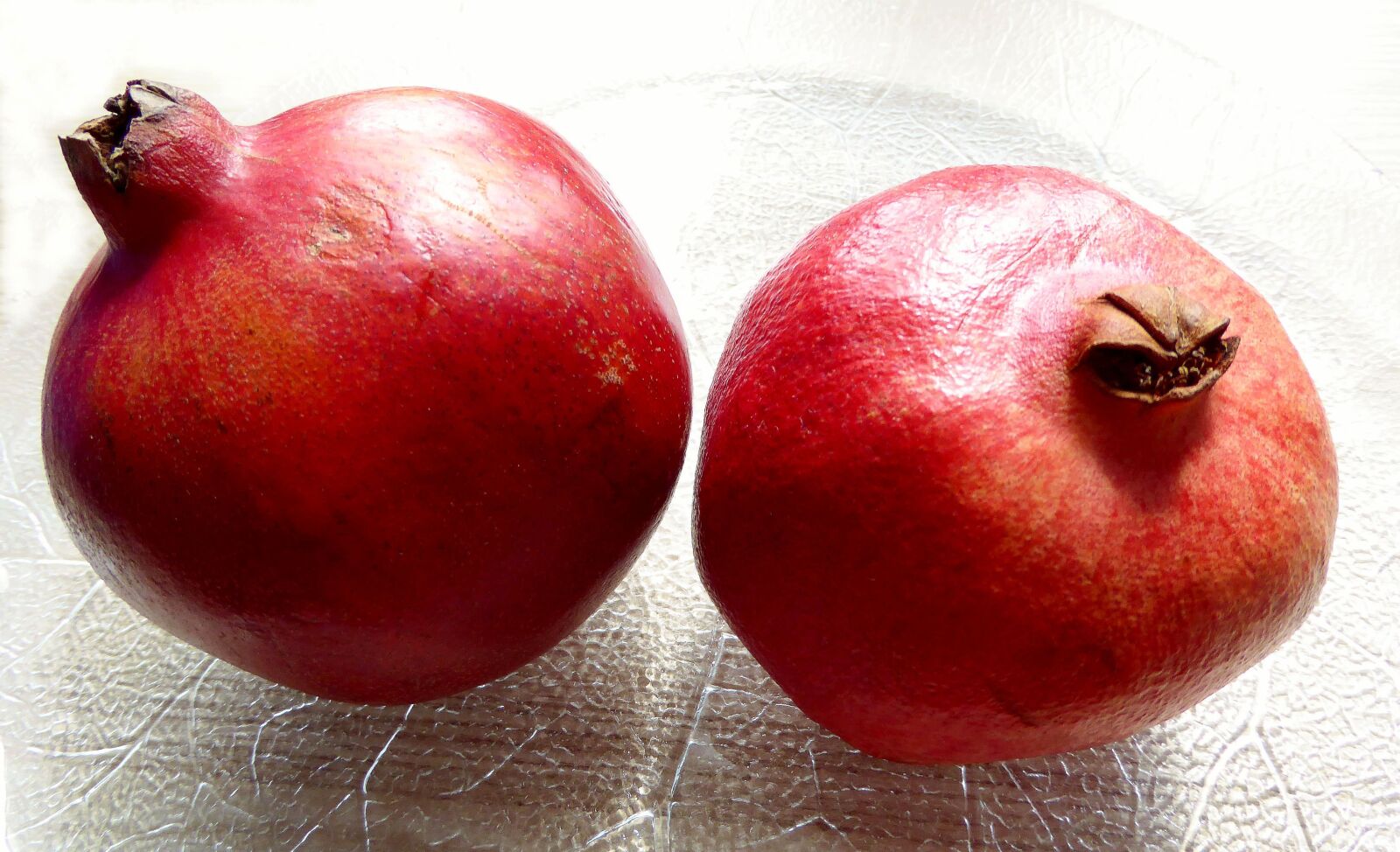 Panasonic DMC-TZ61 sample photo. Pomegranates, fruits, fruit photography