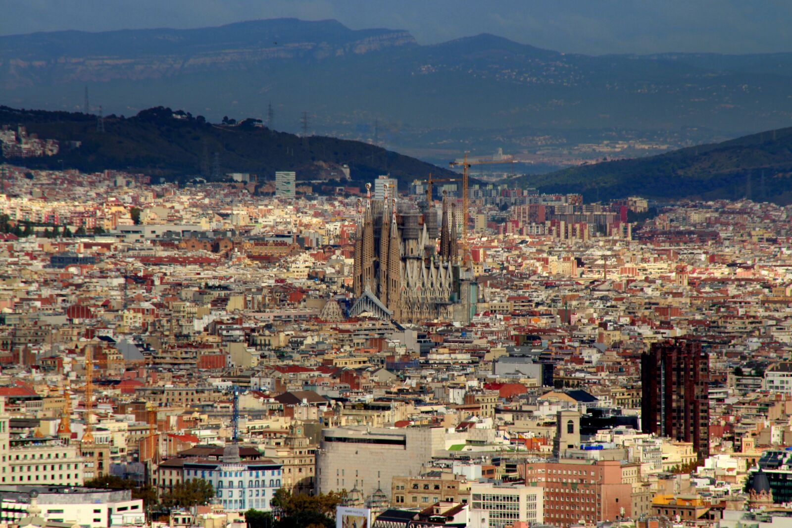 Canon EOS 700D (EOS Rebel T5i / EOS Kiss X7i) sample photo. Barcelona, panorama, top photography