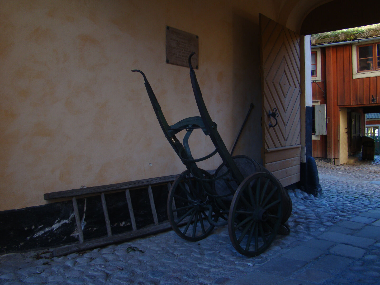 Sony Cyber-shot DSC-H50 sample photo. Classic, sweden photography