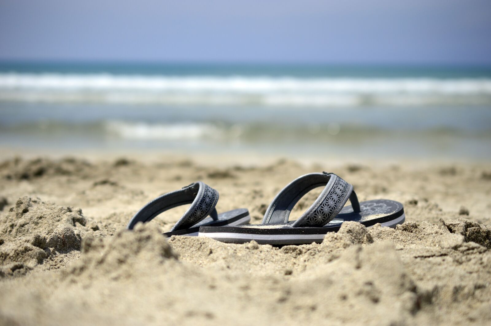 Nikon D3200 sample photo. Sandals, flip flops, shoes photography
