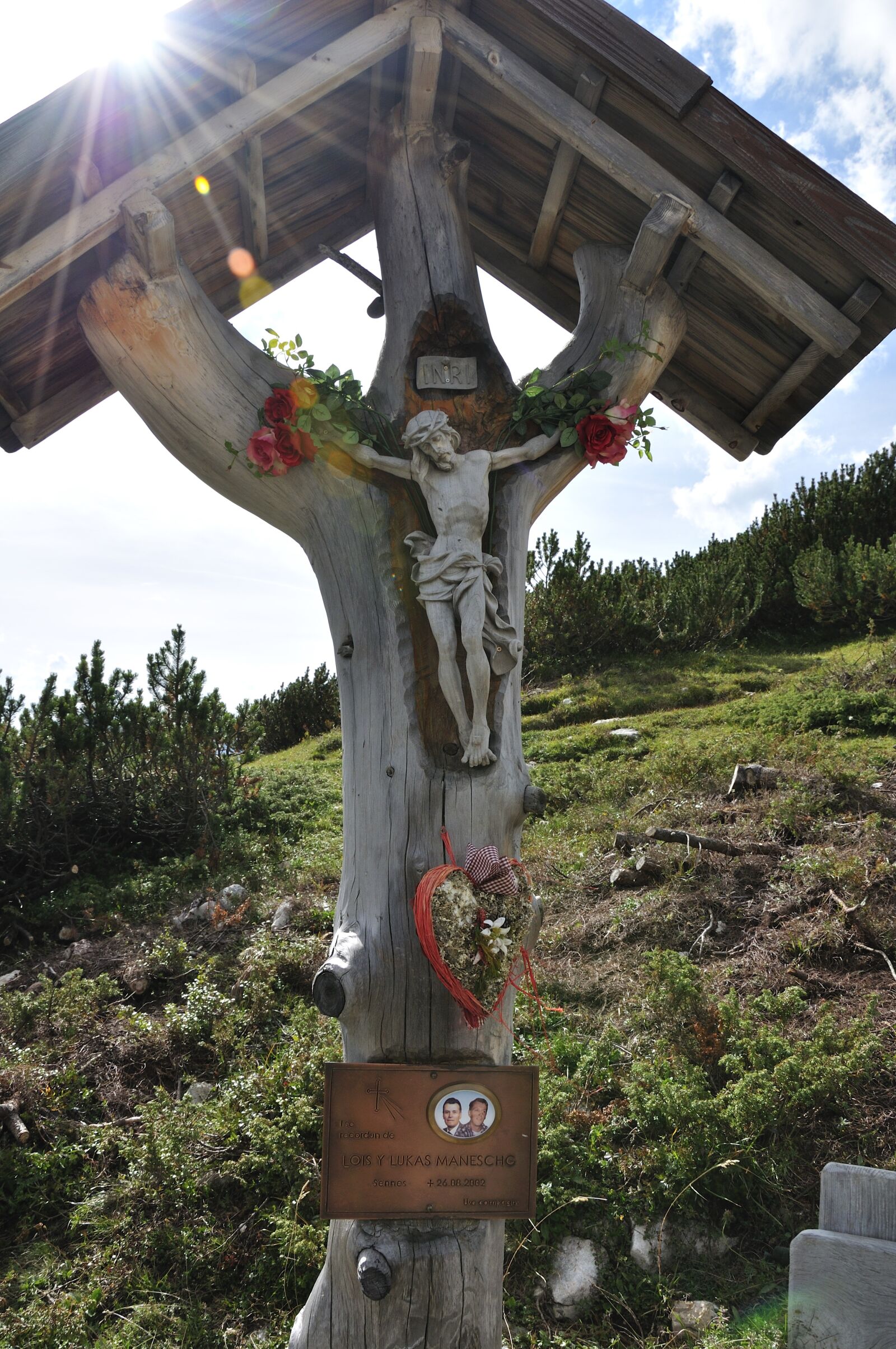 Nikon D90 sample photo. Cross, jesus, alpine photography